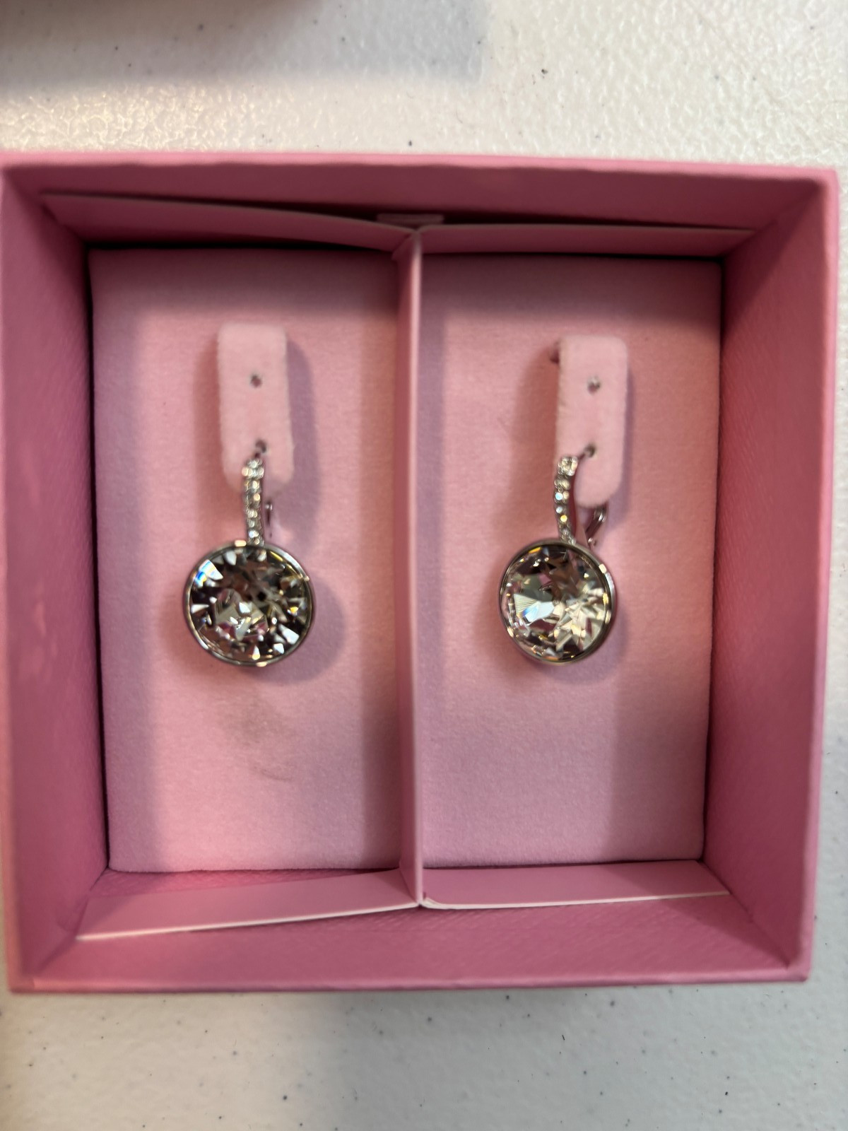 Swarovski 5731149 Millenia drop earrings Round cut Rhodium Finish – White new