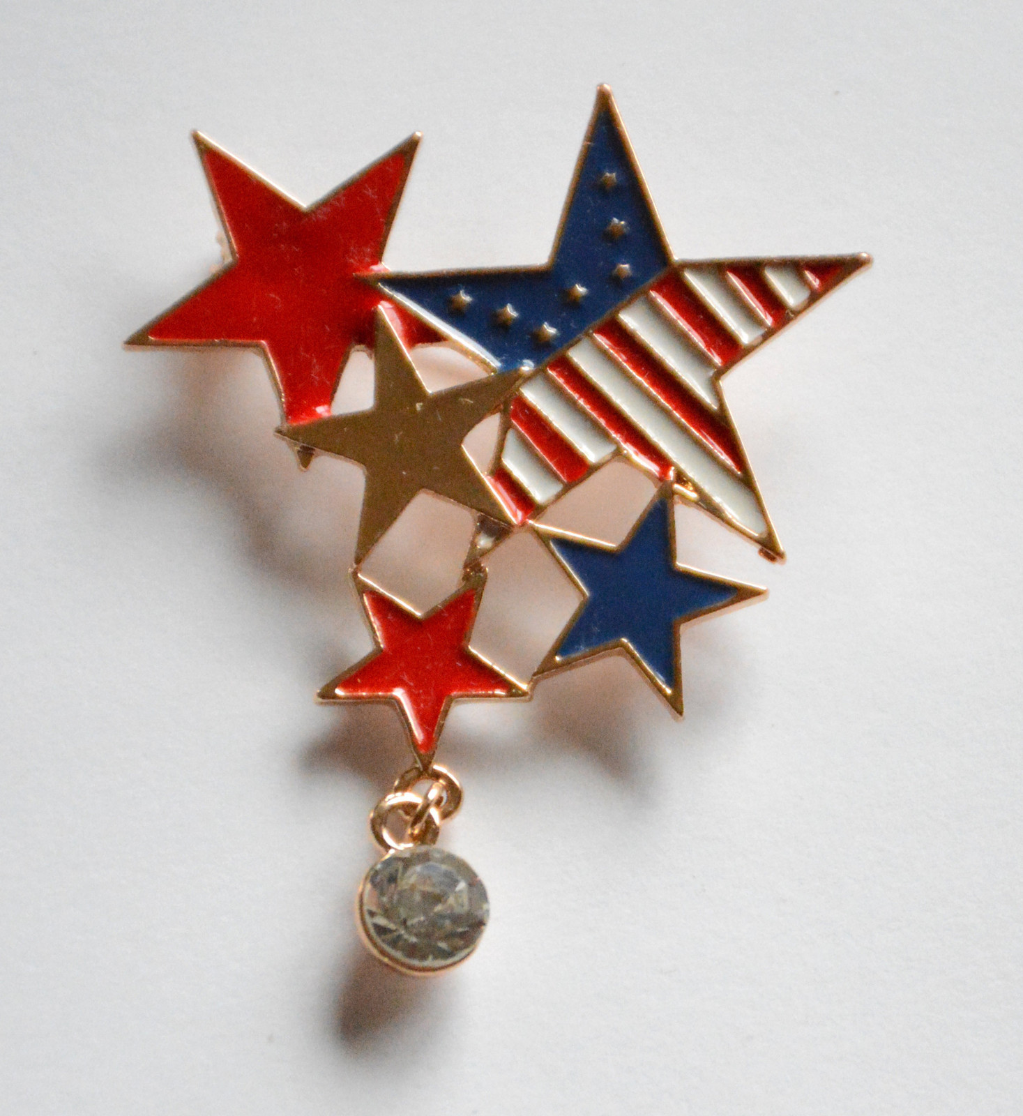American Patriotic Red ~ White & Blue Star Pendent / Gold-tone / USA