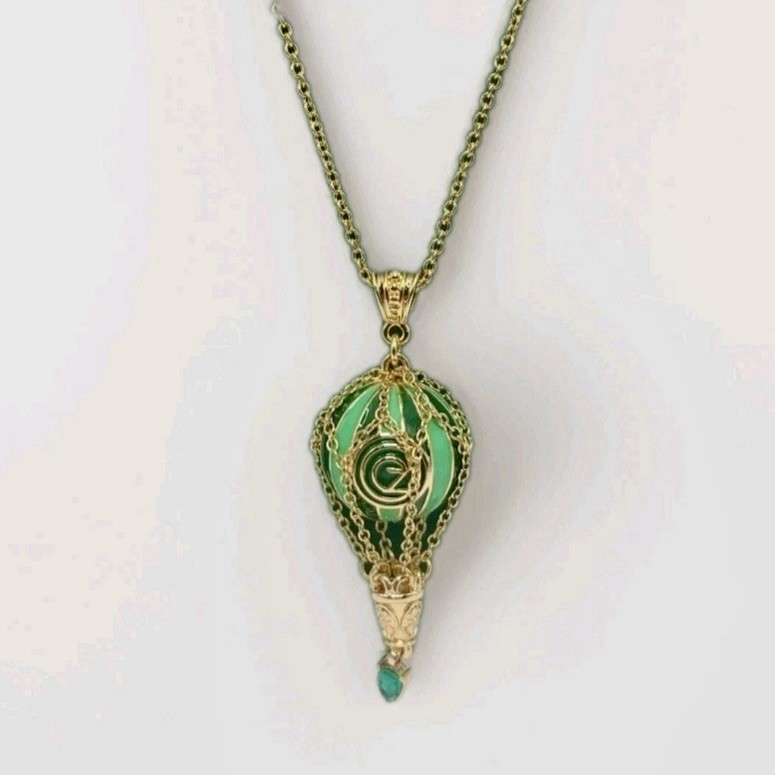 Universal Studios Wicked Emerald City Hot Air Balloon Necklace Jewelry