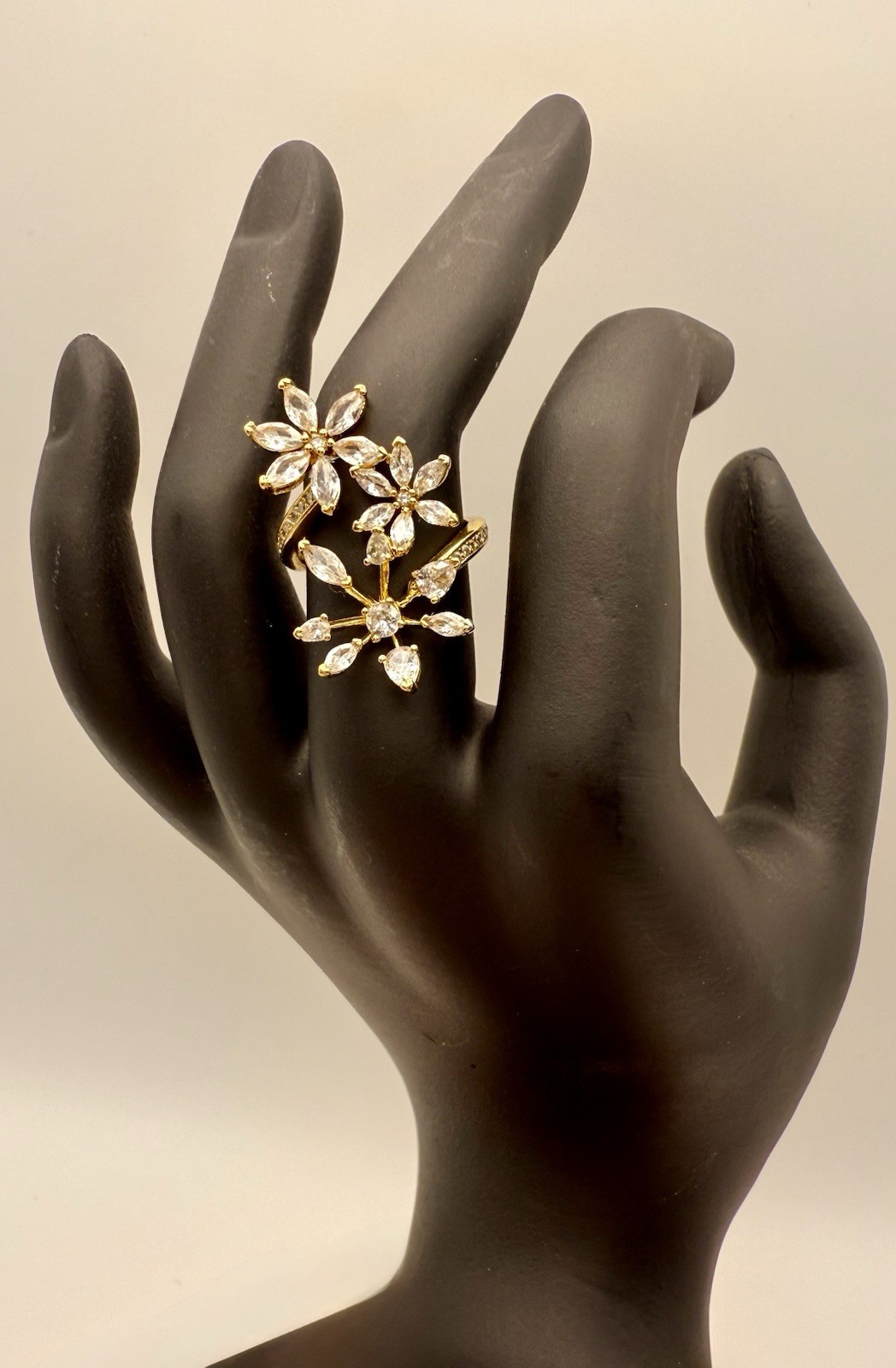 Kate Spade Gold Firework Flower Wrap Ring Size 6 CZ Statement
