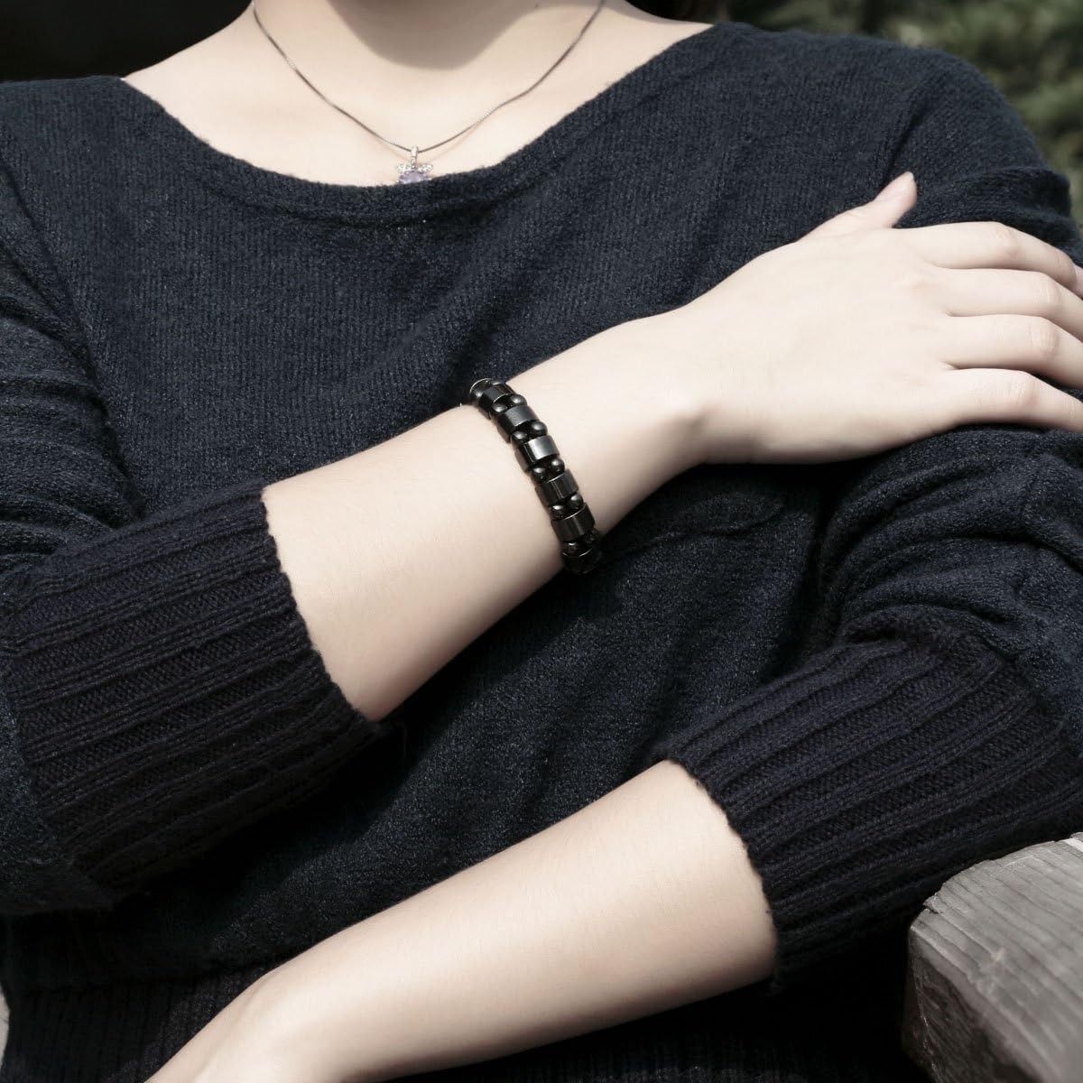 2× Magnetic Hematite Bracelet Pain Relief Powerfull Elastic Therapy Arthritis US