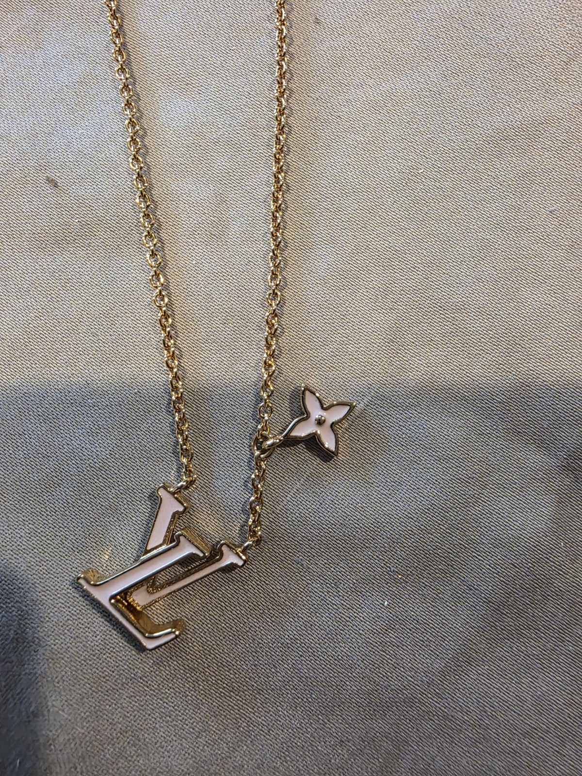 AUTH LOUIS VUITTON LV ICONIC ENAMEL GP NECKLACE M01215 PINK GOLD WOMEN’S F/S