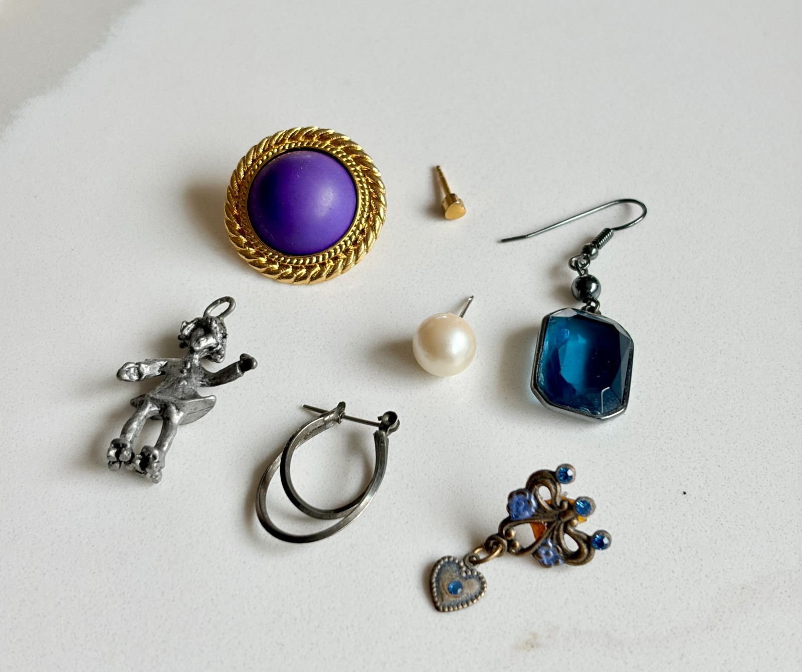 Vintage Lot of Mixed Single Unpaired Earrings