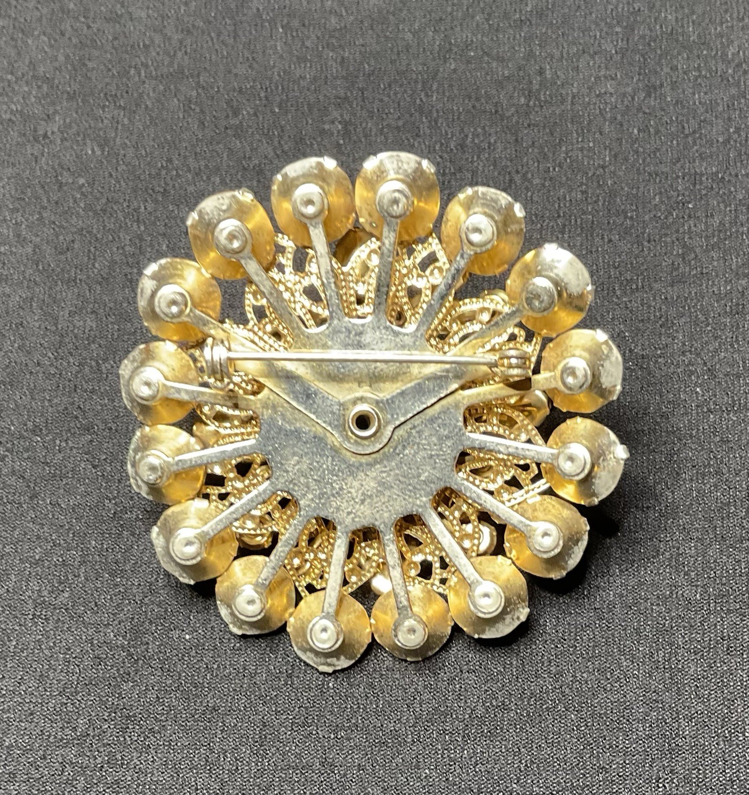 Vintage 1960s Amber/Topaz AB Rhinestone Brooch