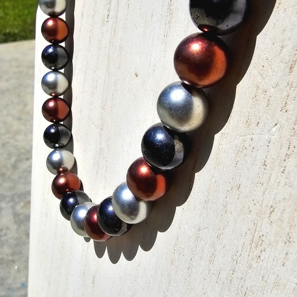 Beautiful Premier Design Multi- colored necklace Elegant