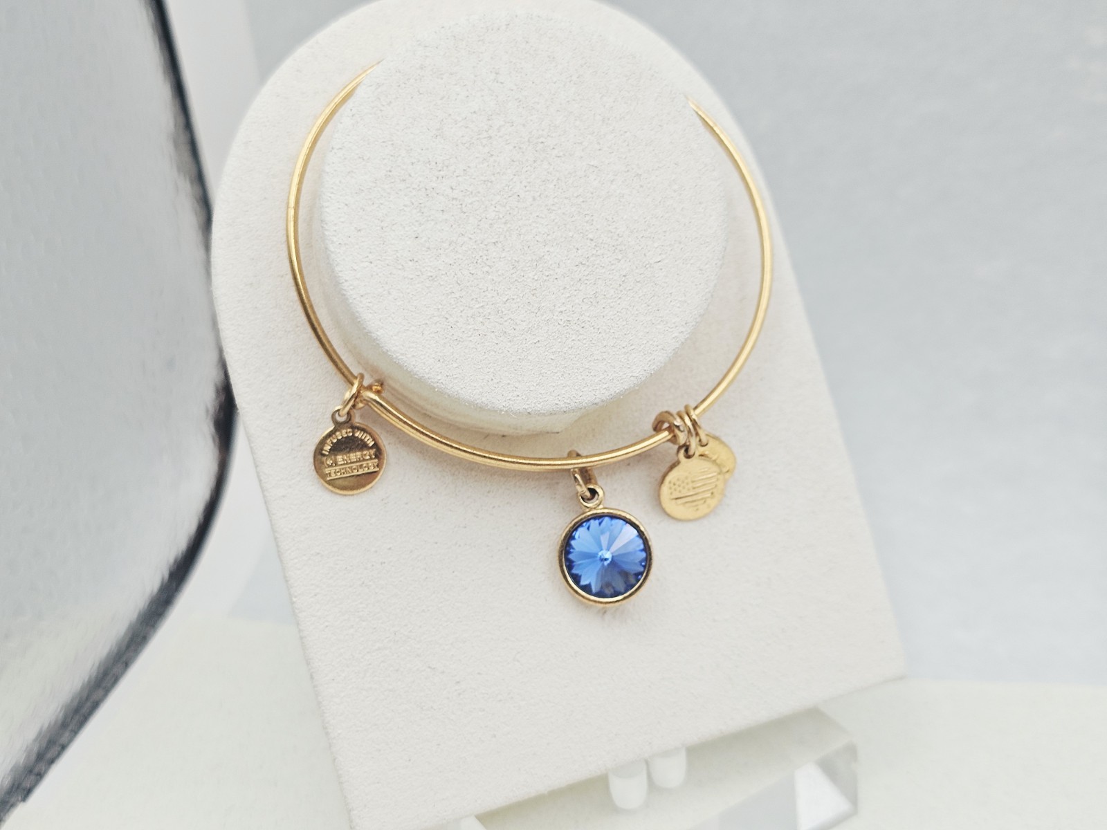 Alex Ani September Birthstone Swarovski Blue 💙 Crystal Charm Bangle Gold ✨️