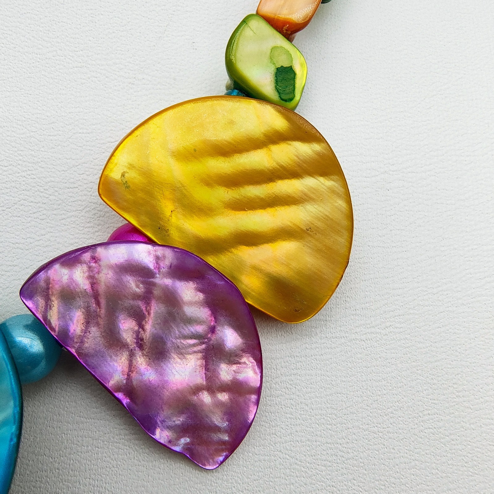 Colorful Chunky Dyed Shell Beaded Necklace Mother Of Pearl Beach Tropical