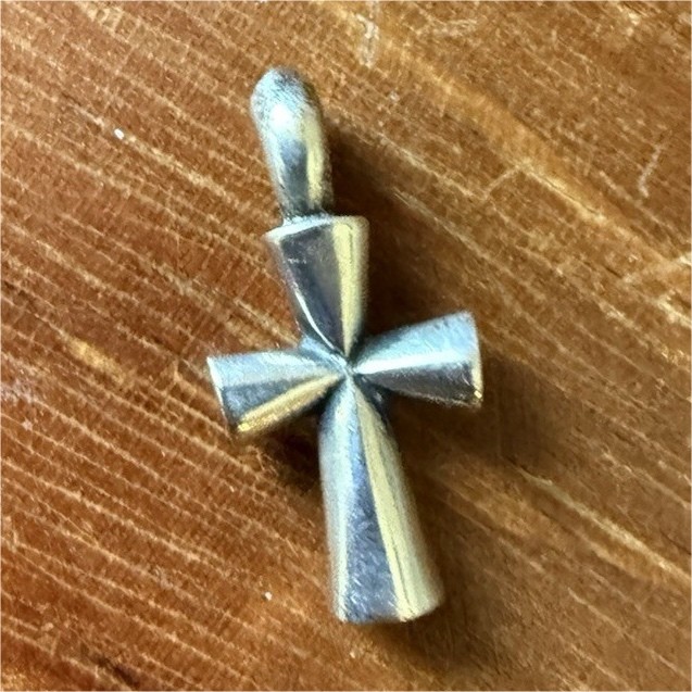 James Avery retired heavy/large St Teresa Sterling Silver Cross Pendant, Signed