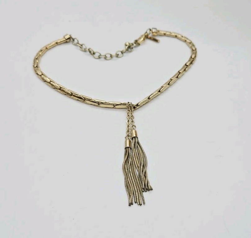 White House Black Market Necklace WHBM Gold tone Fringe Tassel Choker 15 in