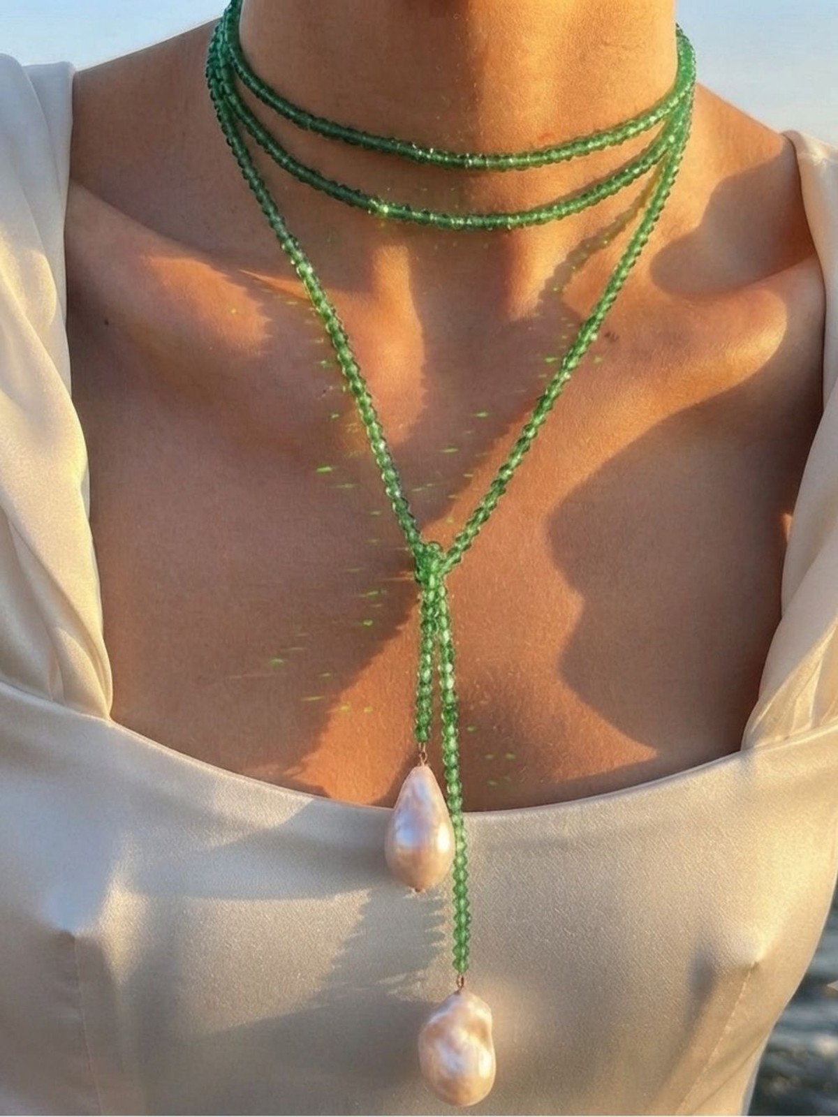 Green Beaded Lariat Necklace with Pearl Drops – Women Jewelry
