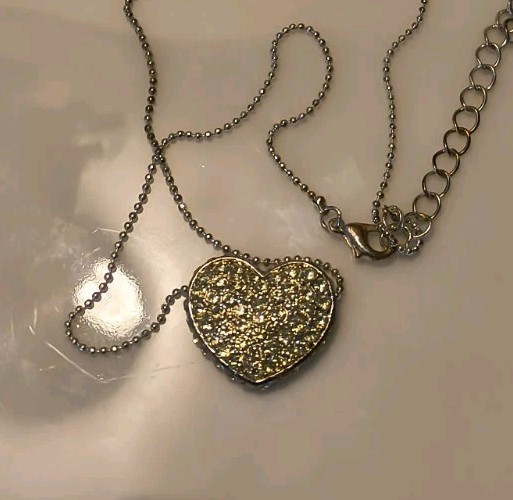 Vtg Pastel Yellow Canary Contessa Heart Shaped Rhinestone Necklace Silver