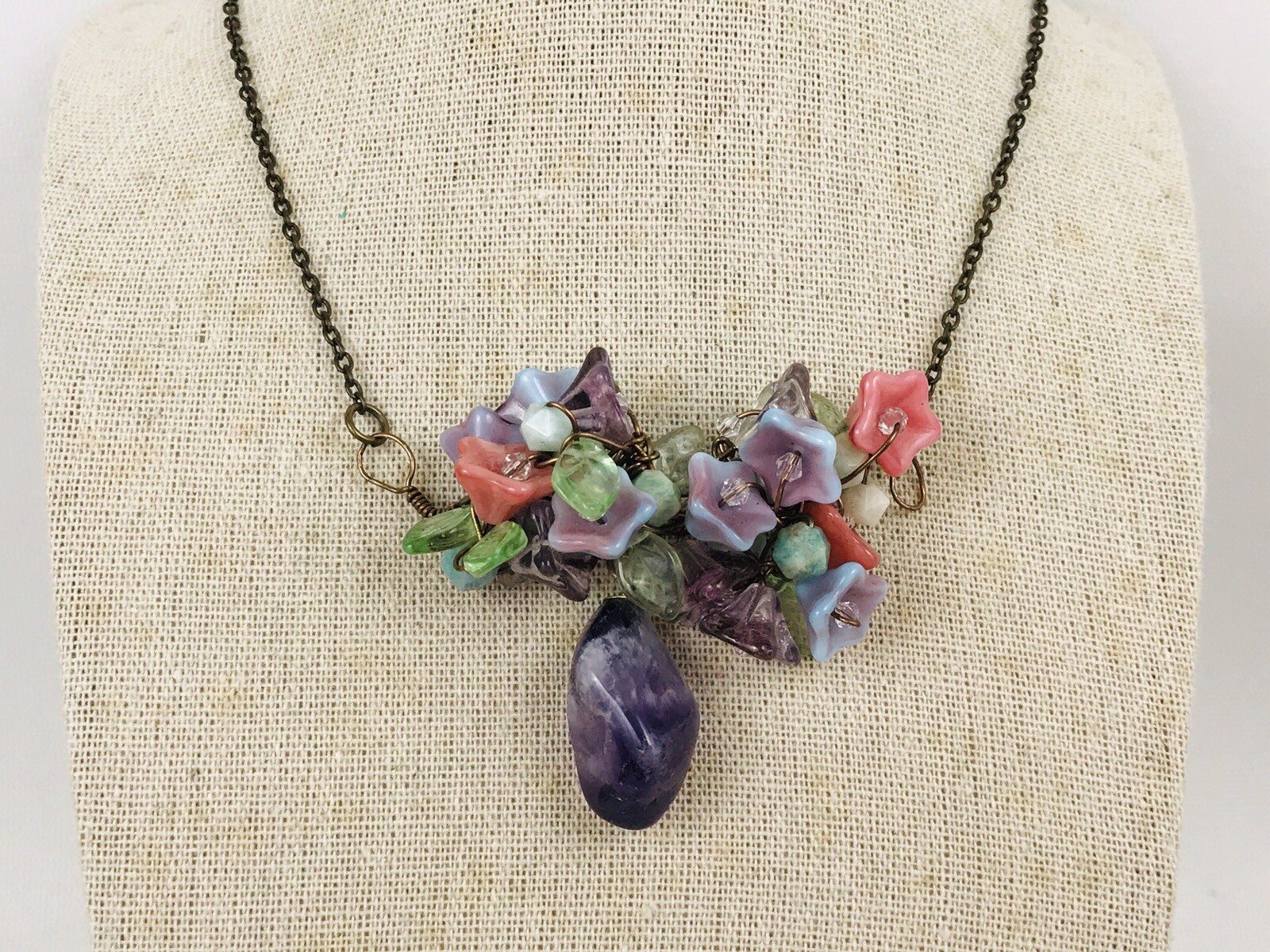 Amethyst Cluster Stone Drop Wire Wrap Necklace Glass Flower 18.5″