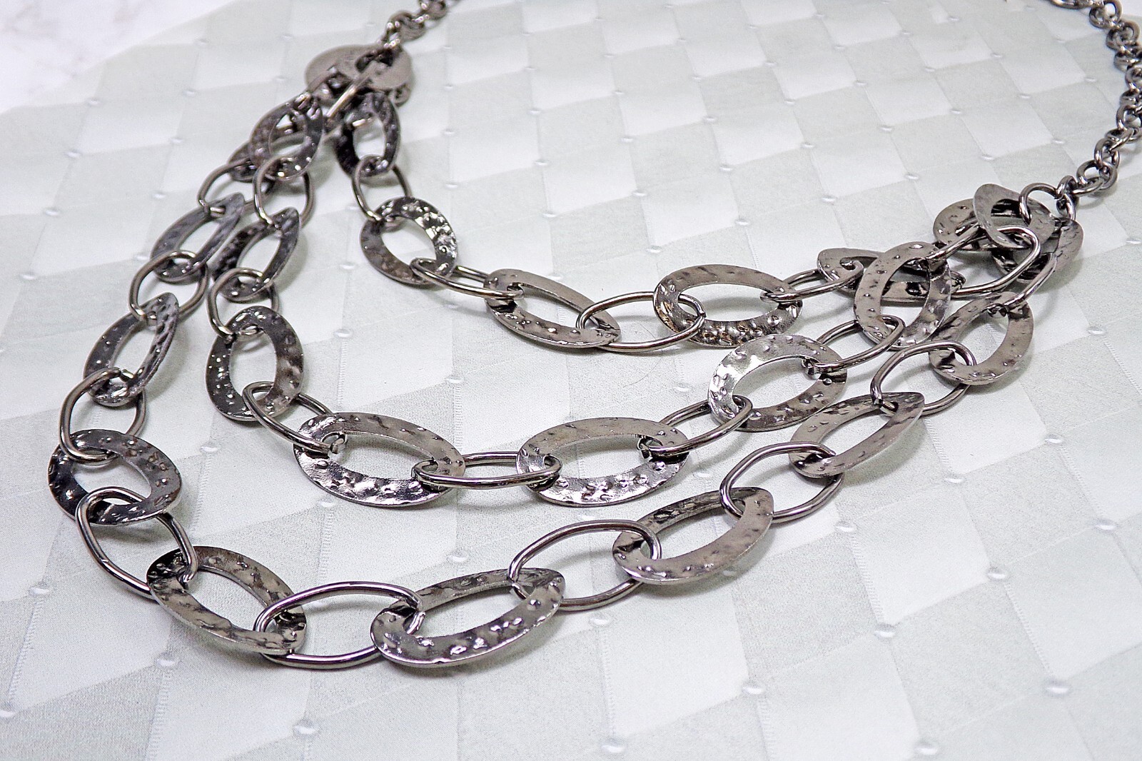 Gray multi strand chain necklace in a layered bold design with oval links NEW