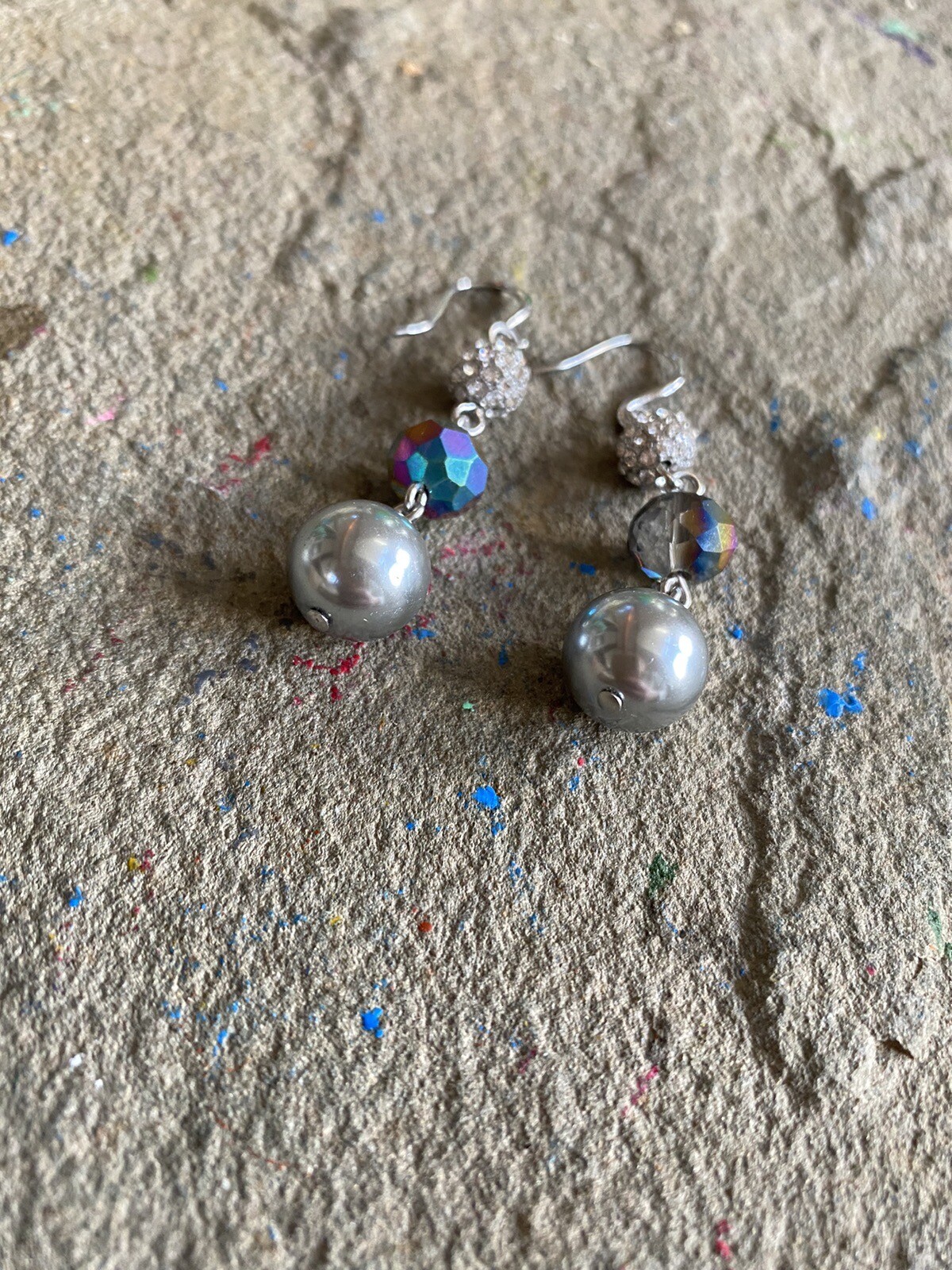 Dangle Earrings Rhinestone Silver Plated Pearl 2 Inches Glam Faceted Grey