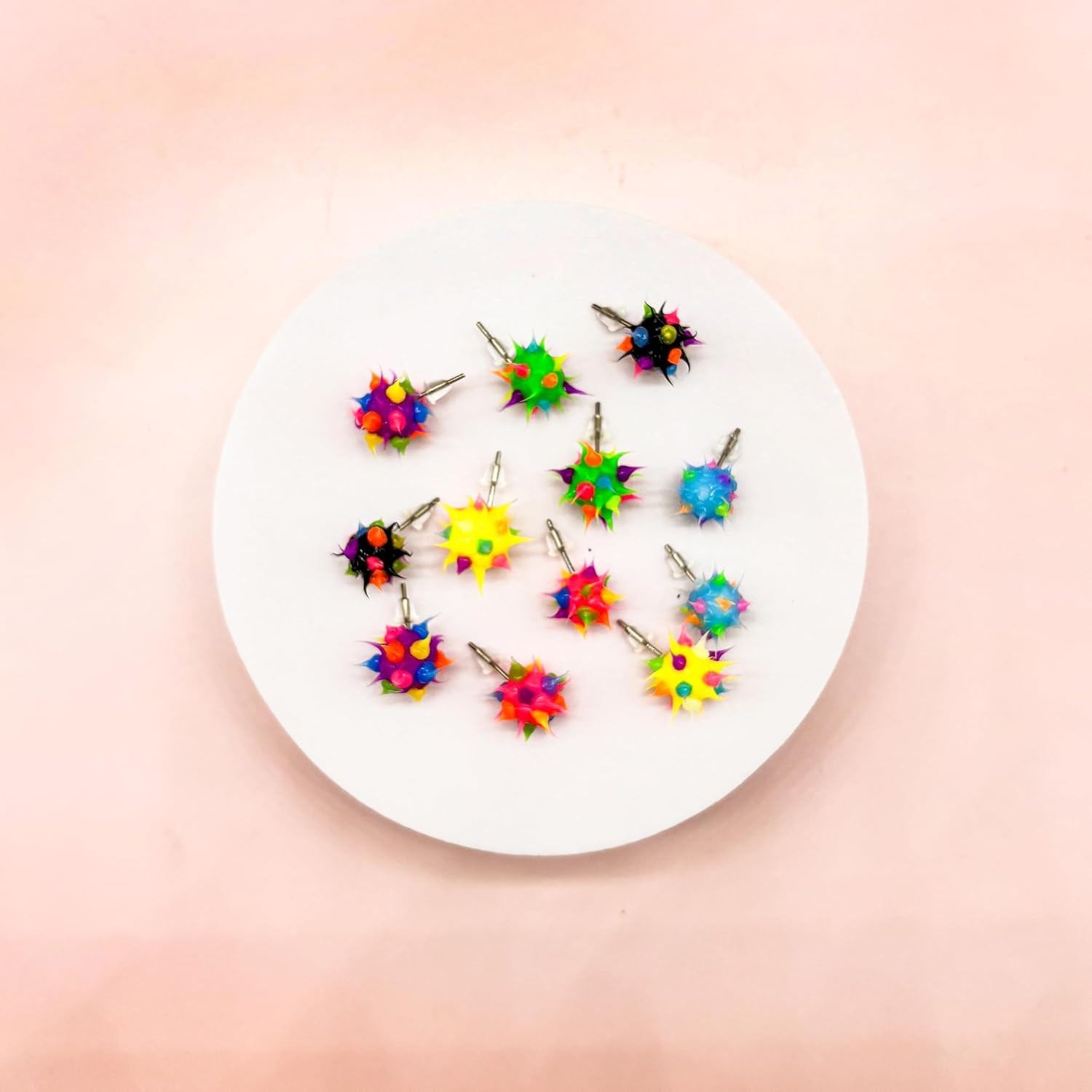 6 Spike Earrings for Women – Silicone Stud Earrings Set, Kawaii Smiley Face Earr