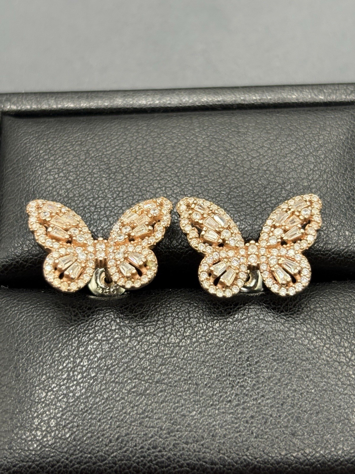 EUC Rose Sterling Silver Cubic Zirconia Butterfly Earrings 4 Grams C17