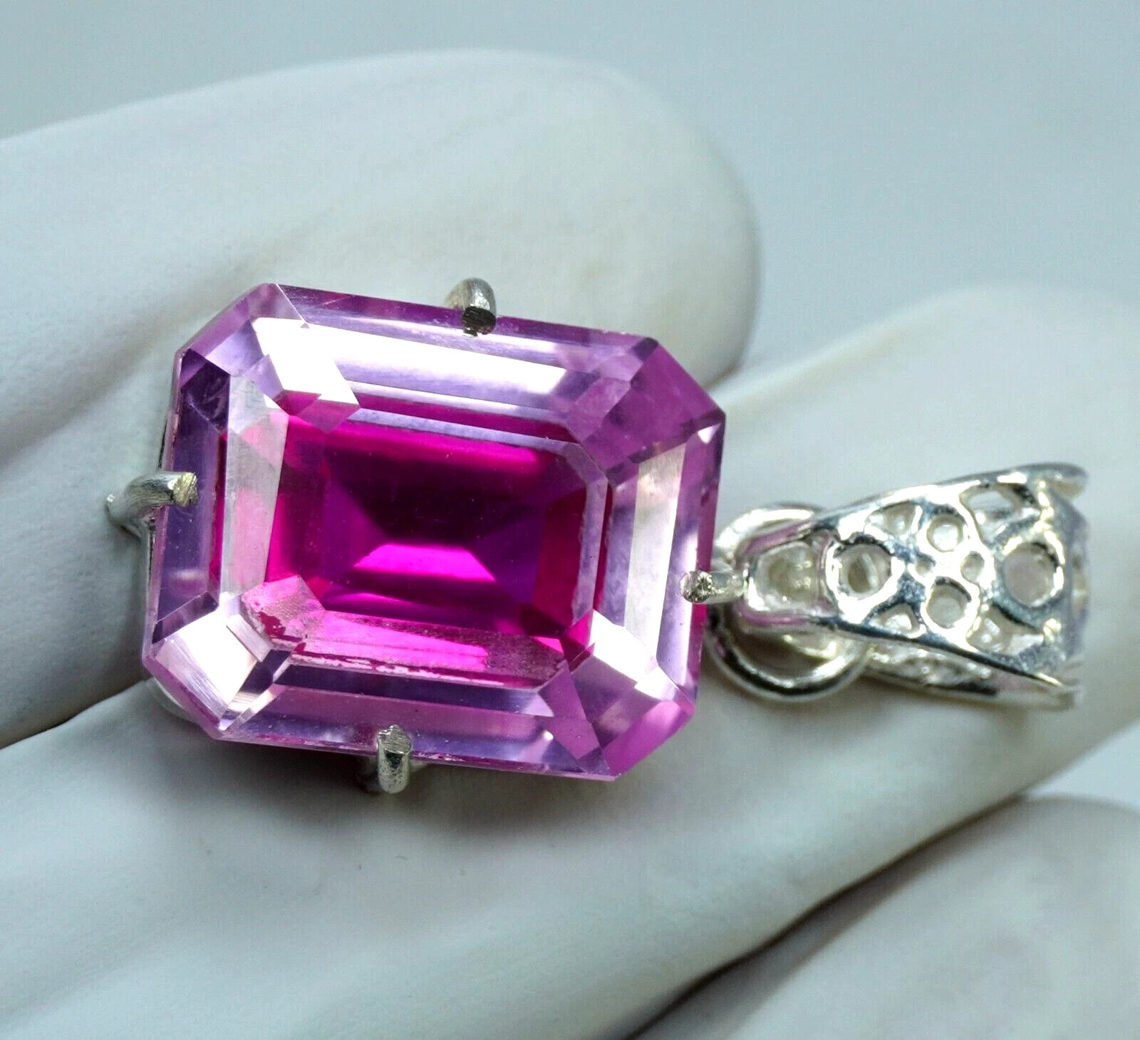 Natural Pitambari Sapphire Certified 30.6 Ct+ Loose Gem 925 Solid Silver Pendant