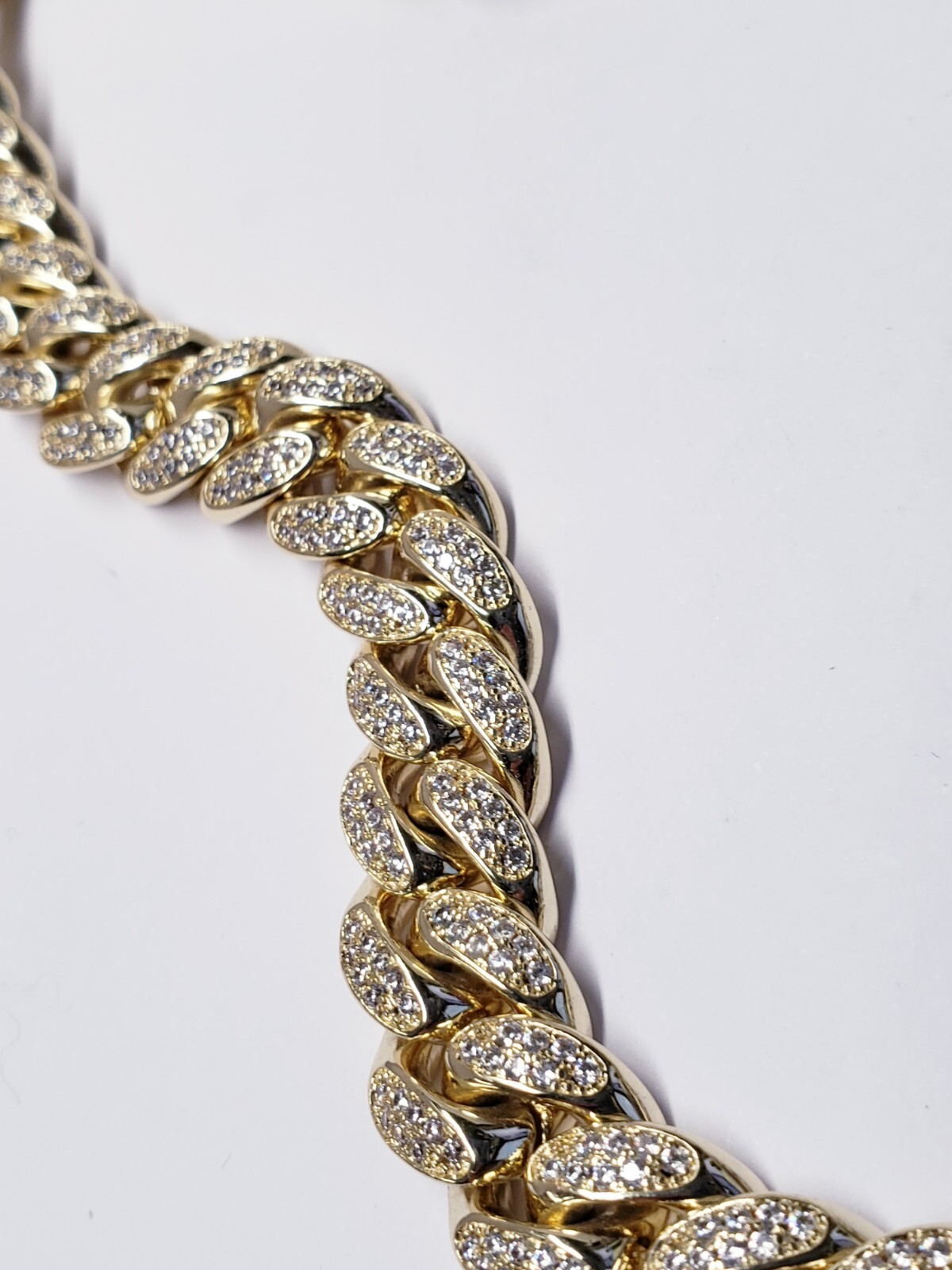 GLD SHOP Diamond Cuban Link Chain in Yellow Gold TONE – 12mm 18″