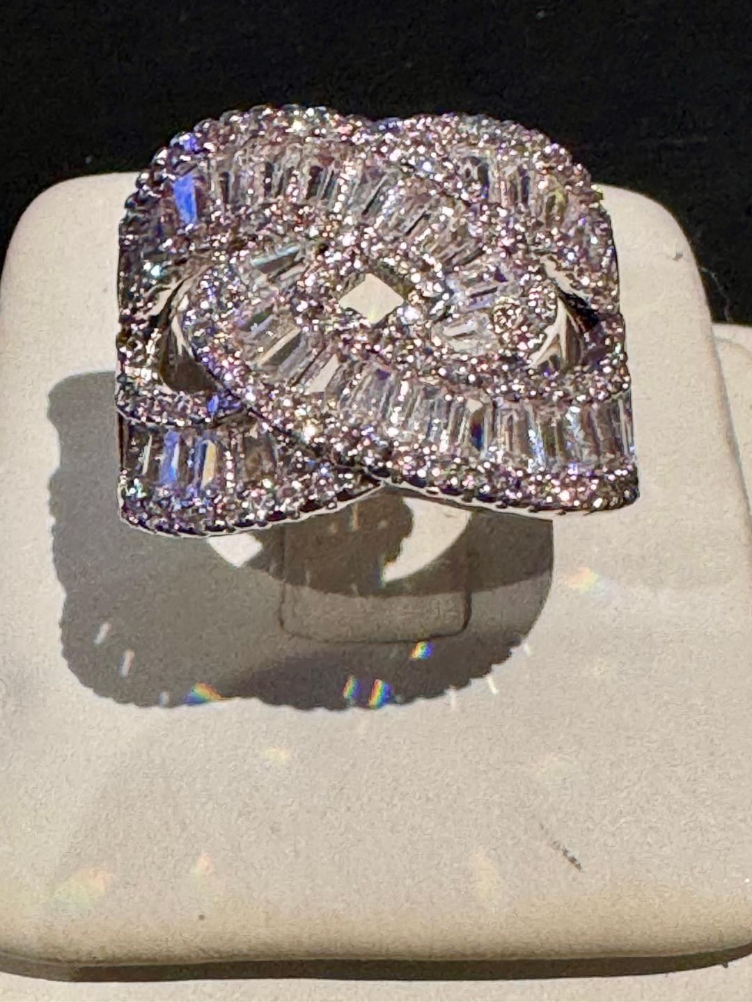 Stunning Criss Cross Design Cubic Zirconia Statement Wide Band Size 7