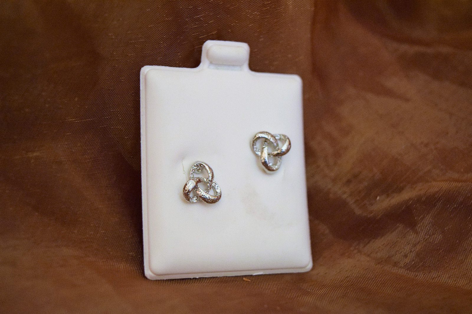 Love Knot Simple Style Post Earrings Rhodium Plated