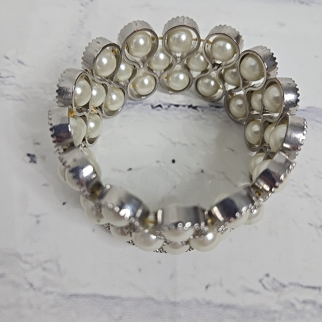 Faux Pearl Bracelet Silver 3 Strand Stretchy Wedding Formal Casual Jewelry New