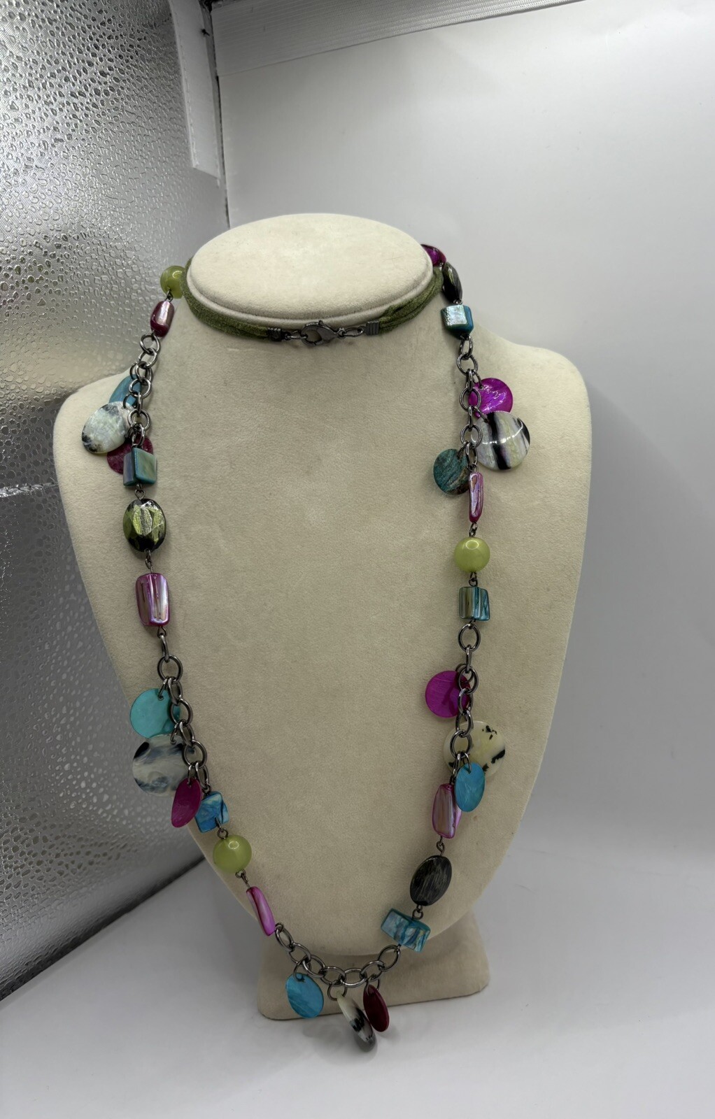 Colorful Multicolored MOP And Acrylic Beaded Necklace Gun Metal Gray & Leather