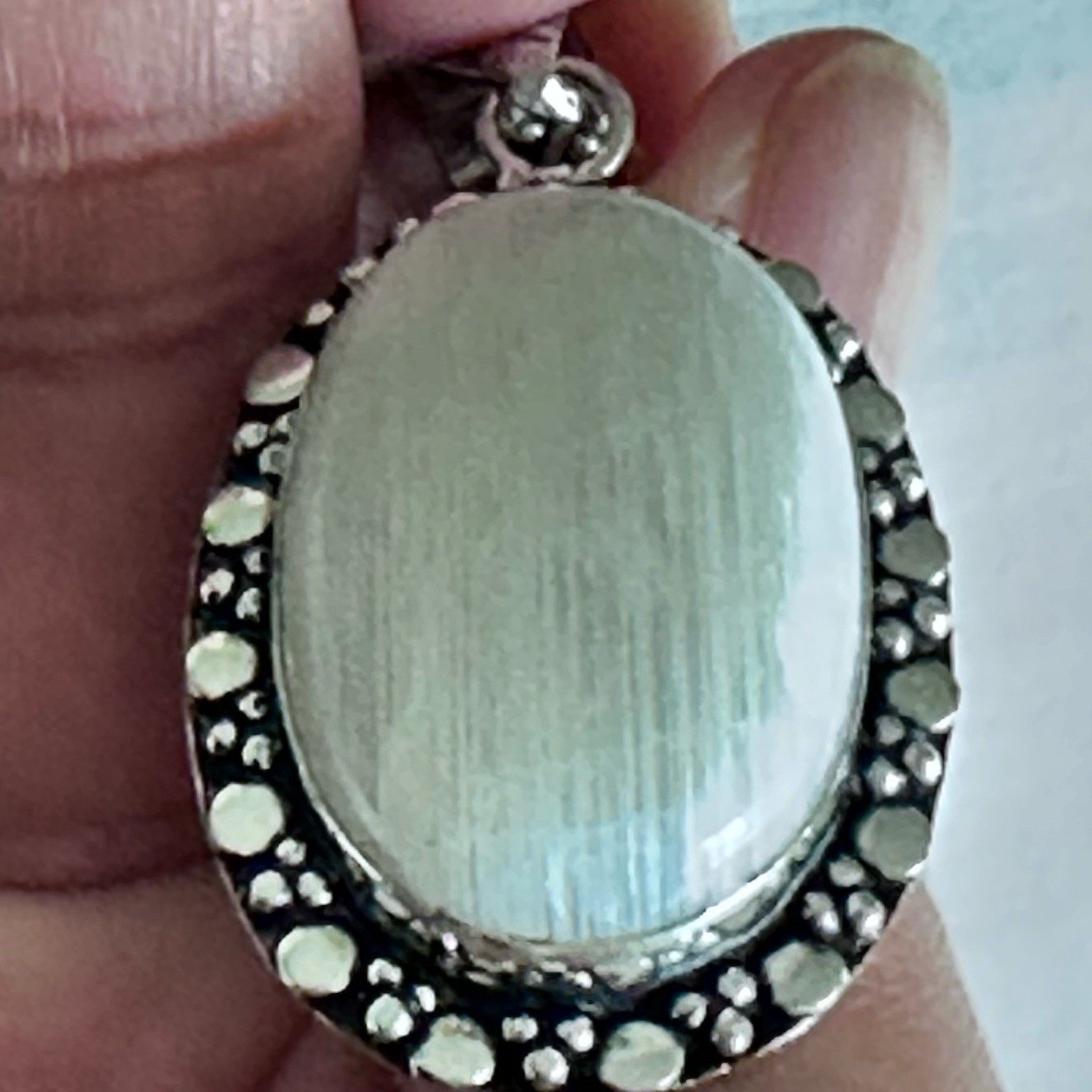 Rainbow Moonstone Blue Flash Pendant High Polished Silver Tone Bezel Gemstone