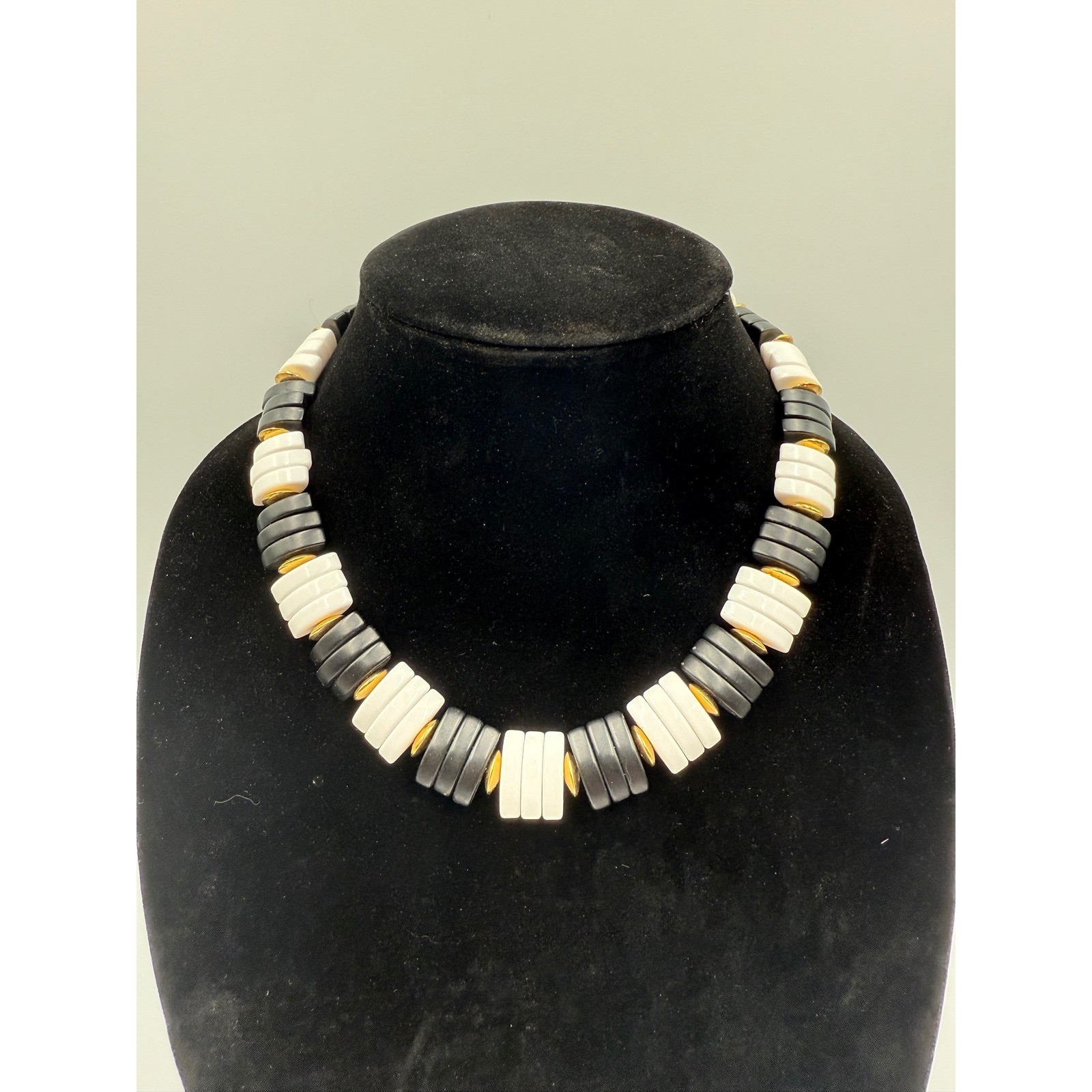 Vintage Black and White Chunky Bead Necklace Gold Tone Accents Retro Statement