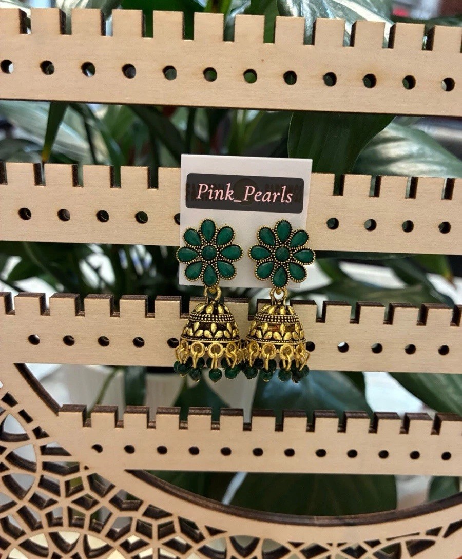 Green Jhumka For all The Green Lovers Out There ~ Earring Set For Any Occasion