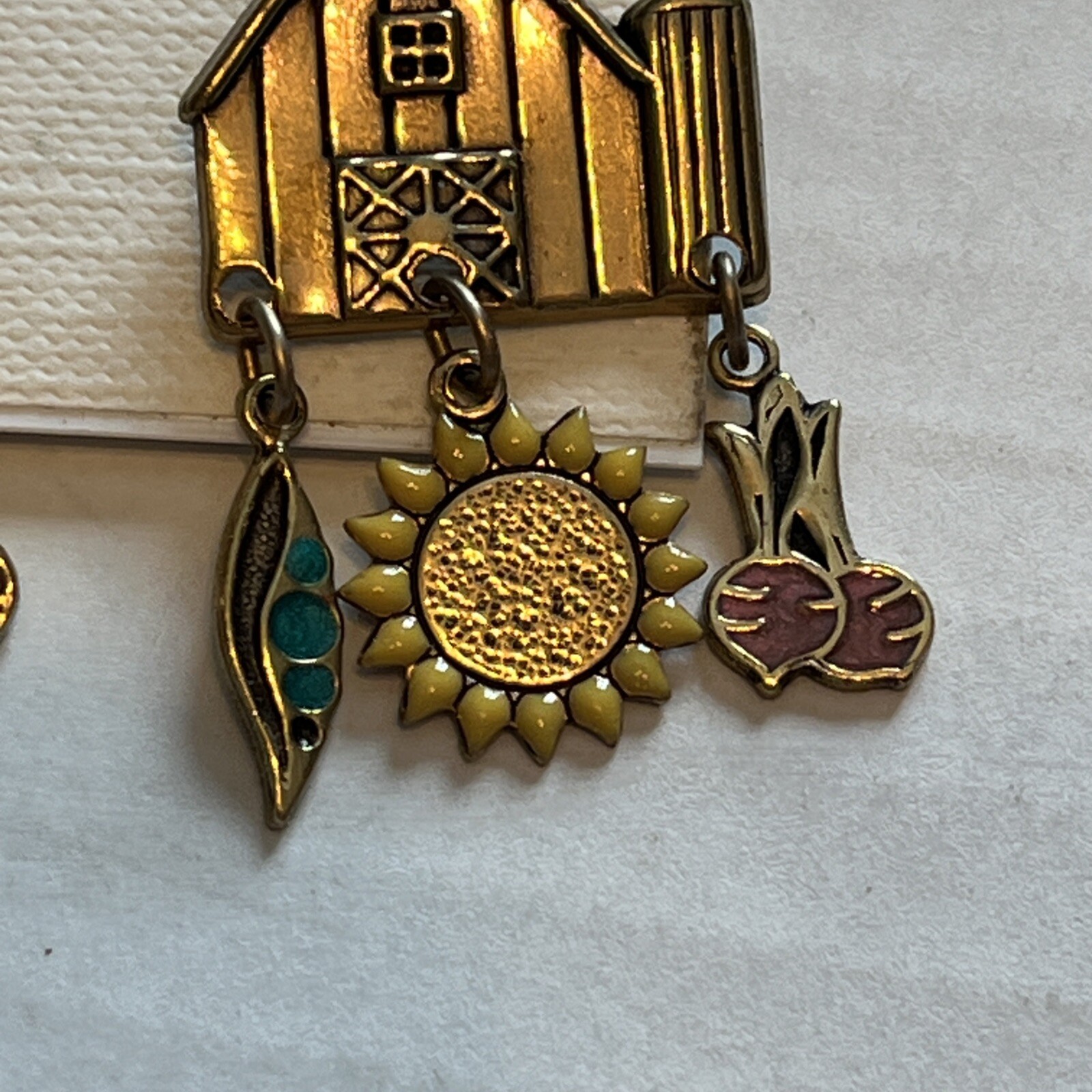 Unique 1/20 14k GF Barn Charm Earrings With Pea, Sunflower & Beet Charms 1.875”