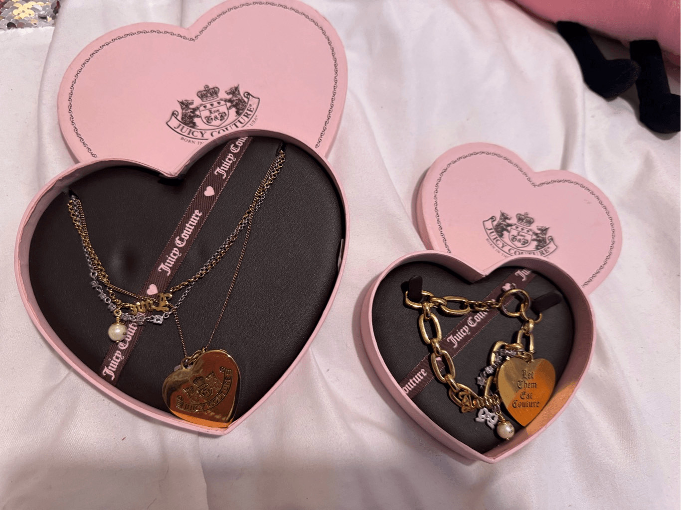 Bundle set VintGe juicy couture let them eat couture charm necklace bracelet