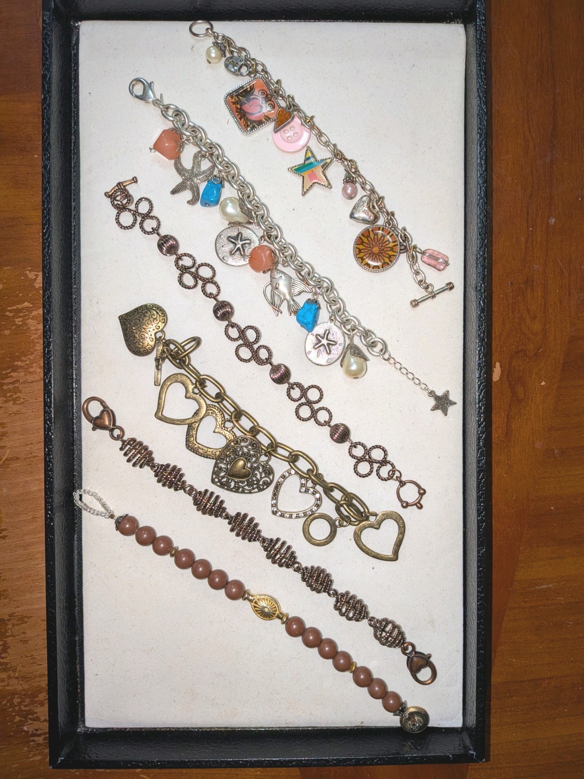 Bracelets Women Multiple Styles Available And A Variety Of Colors.