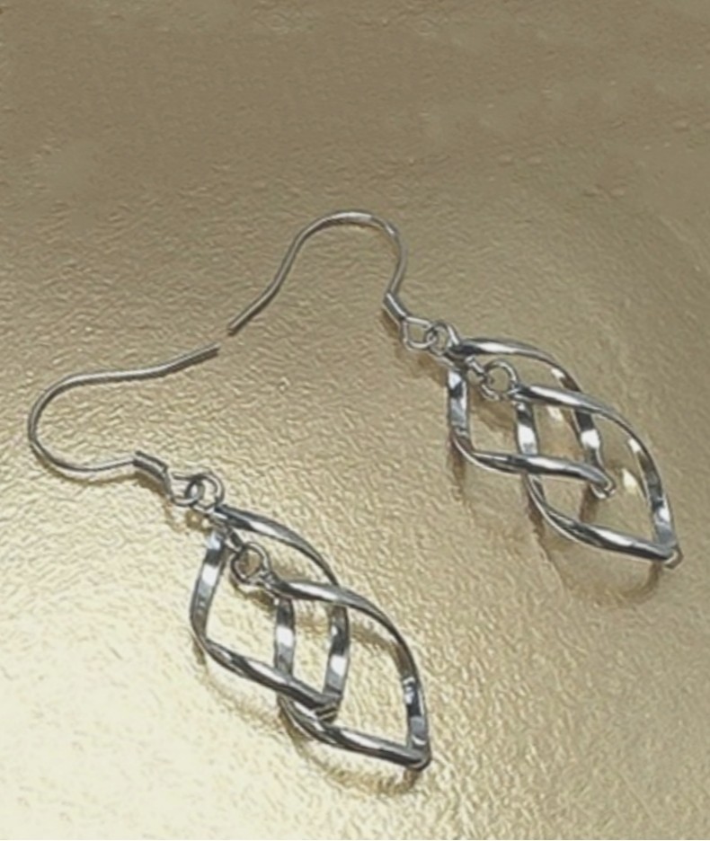 Silver Plated Alloy Lines Intertwined Twisted Leaf Shaped Dangle Drop Earrings