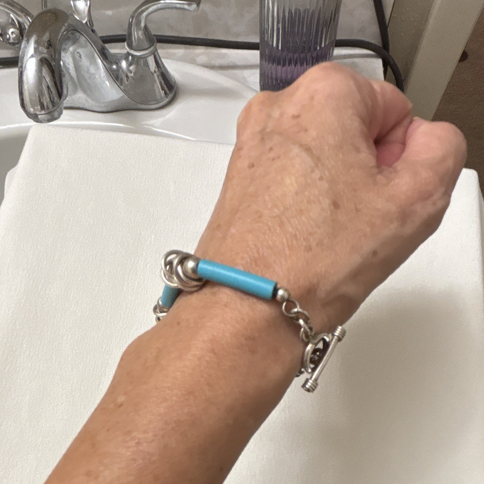 Blue Beaded Bracelet Silver Tone Wire-Wrapped Beads Toggle Closure
