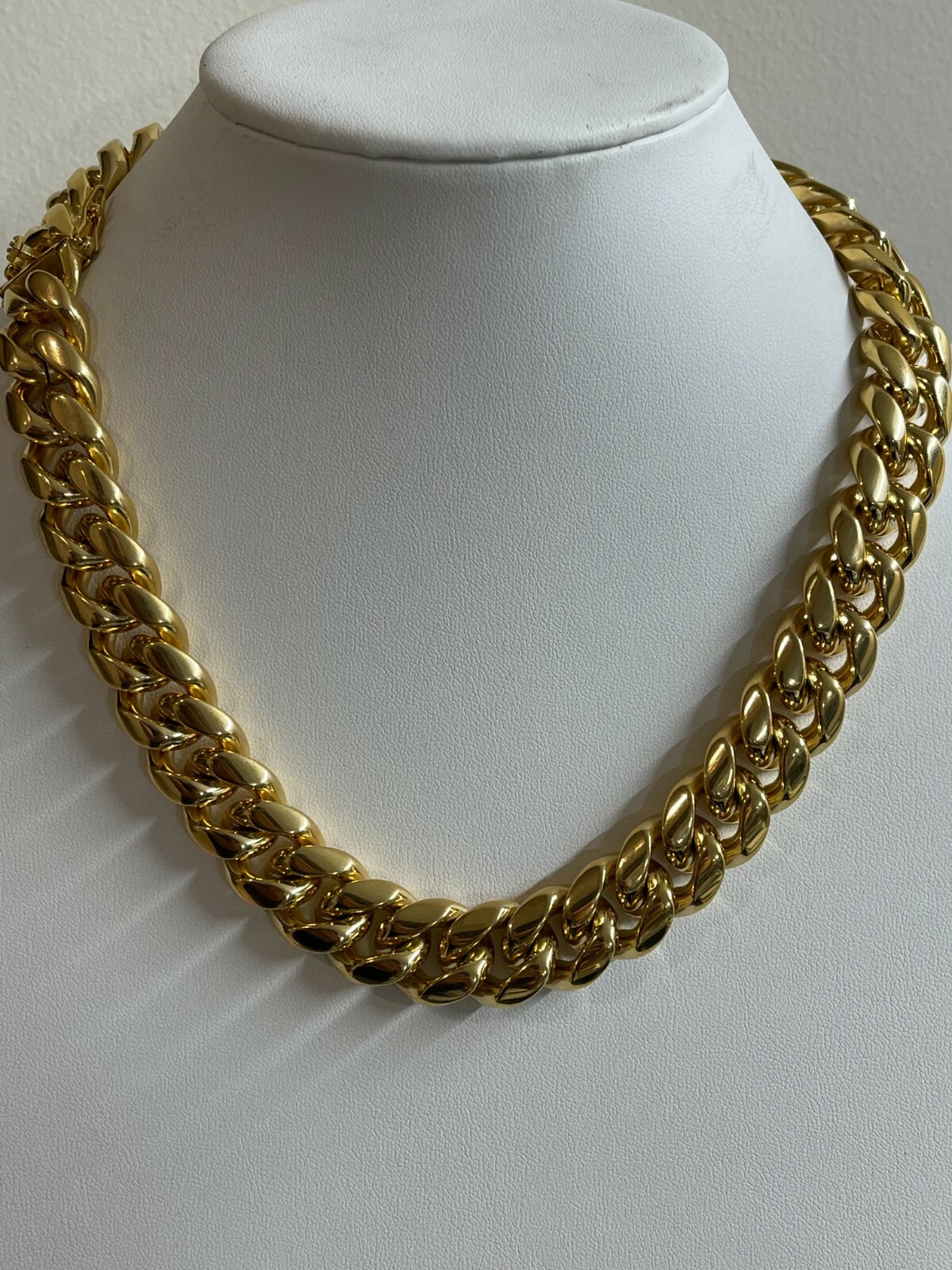 Miami Cuban Link Men’s Choker Chain Real 18k Gold Over Stainless Steel 18mm BIG