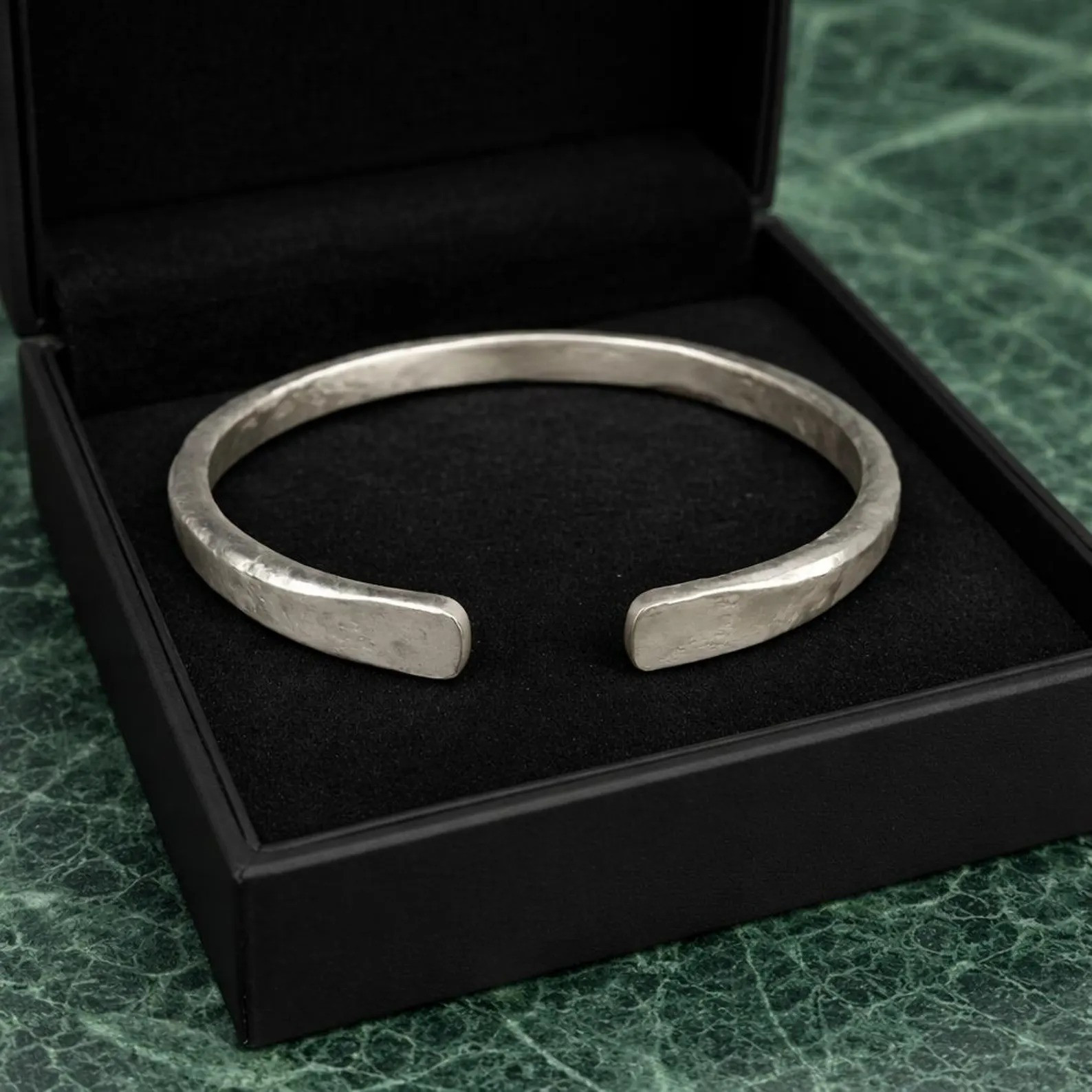 hammered 925Sterling Silver Cuff Bracelet, Minimalist Rustic Bangle