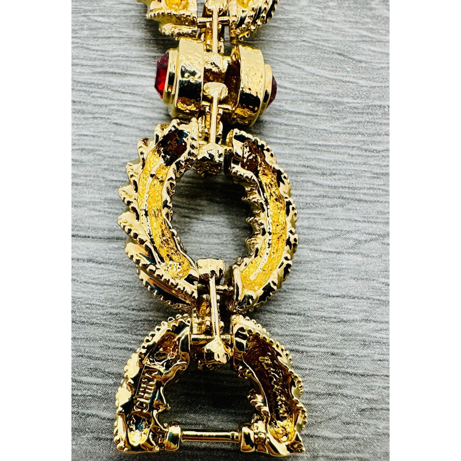 JBK Camrose & Kross Jacqueline Kennedy Ruby Red Crystal Gold Tone Link Bracelet