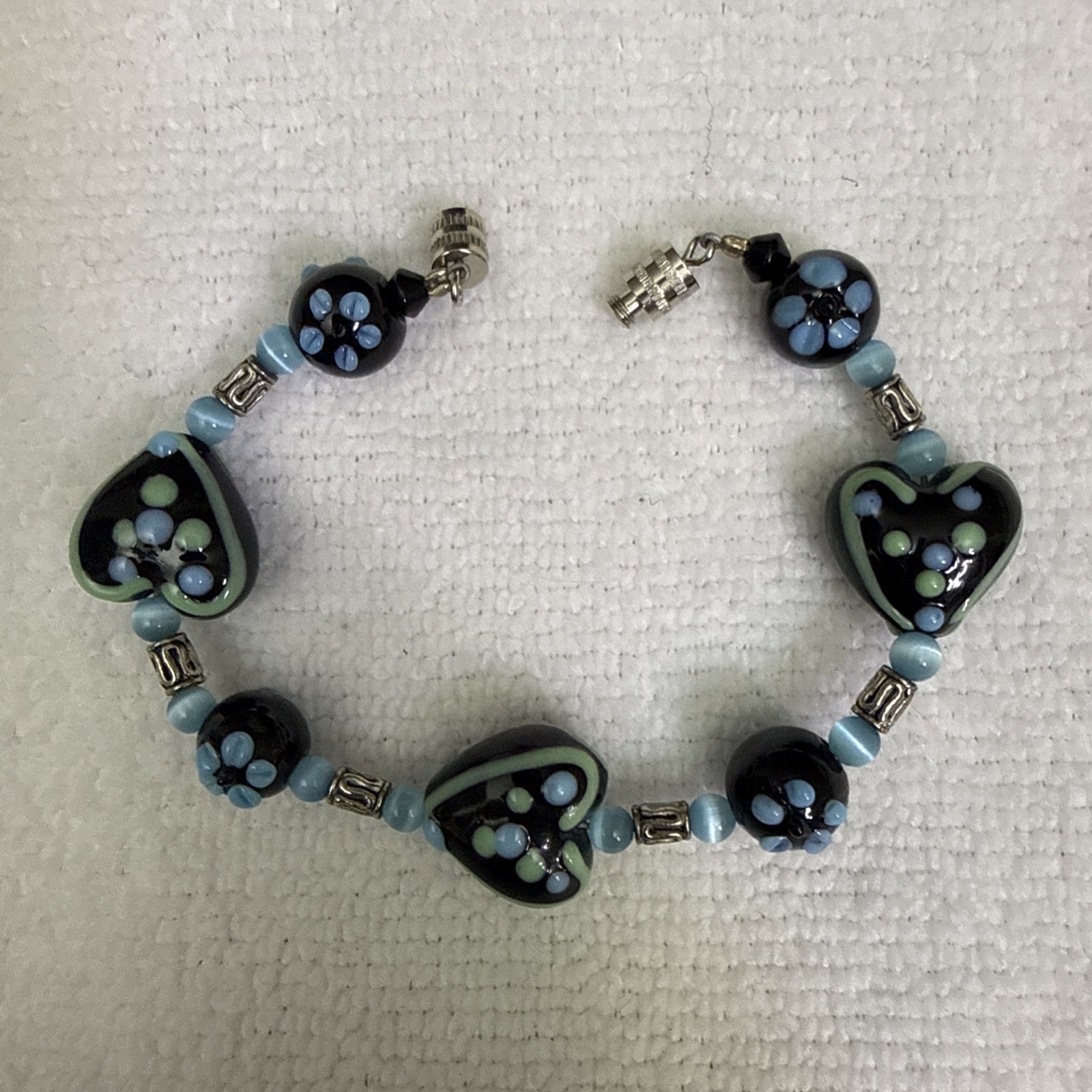 Heart Bracelet Black With Blue Design Barrel Clasp 16mm & 11mm 7in Beautiful 021