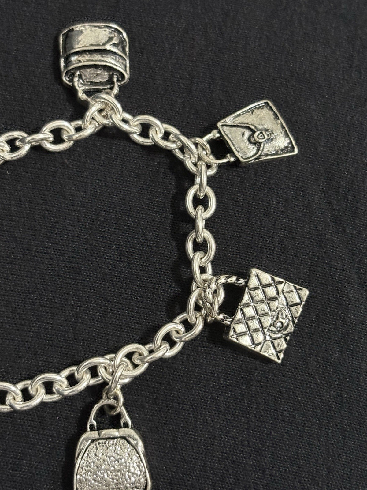 Vintage Silver Tone Handbag Charm Bracelet Purse Fashion Charms Toggle Style 7”