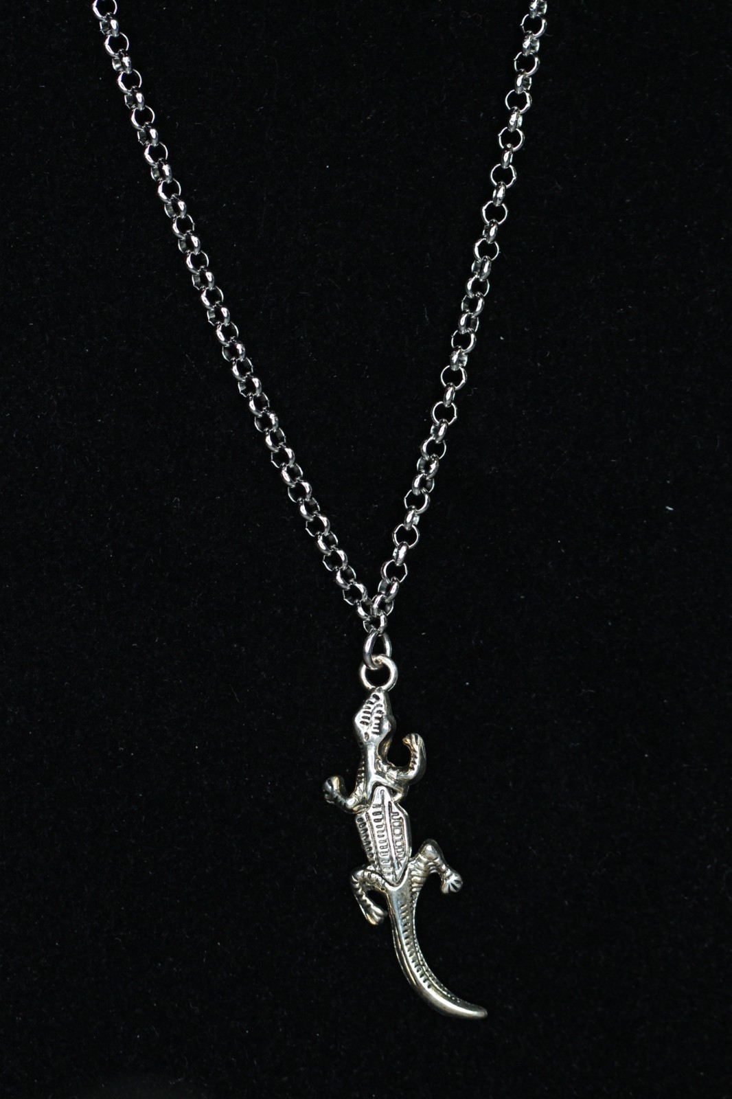 Lizard Necklace Silver Pewter Charm 1.5″ Pendant 3mm Stainless Chain 18″ Reptile
