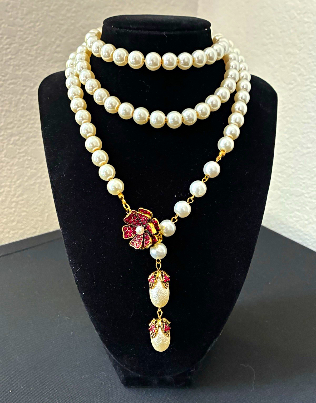 Statement Beaded Lariat Necklace Simulated Pearl Pavé Rhinestone Flower Pink