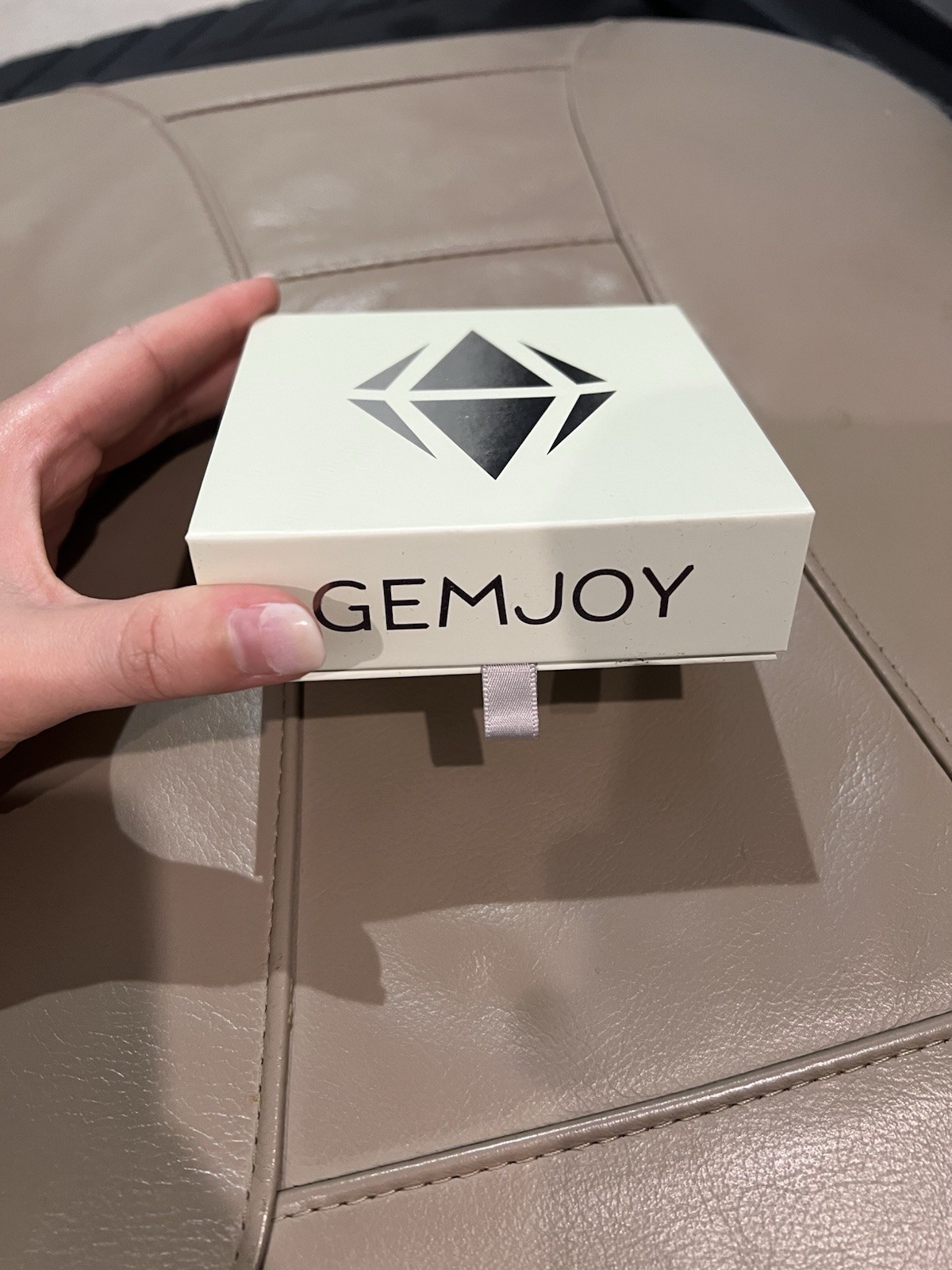 Gemjoy virtual animal pendant