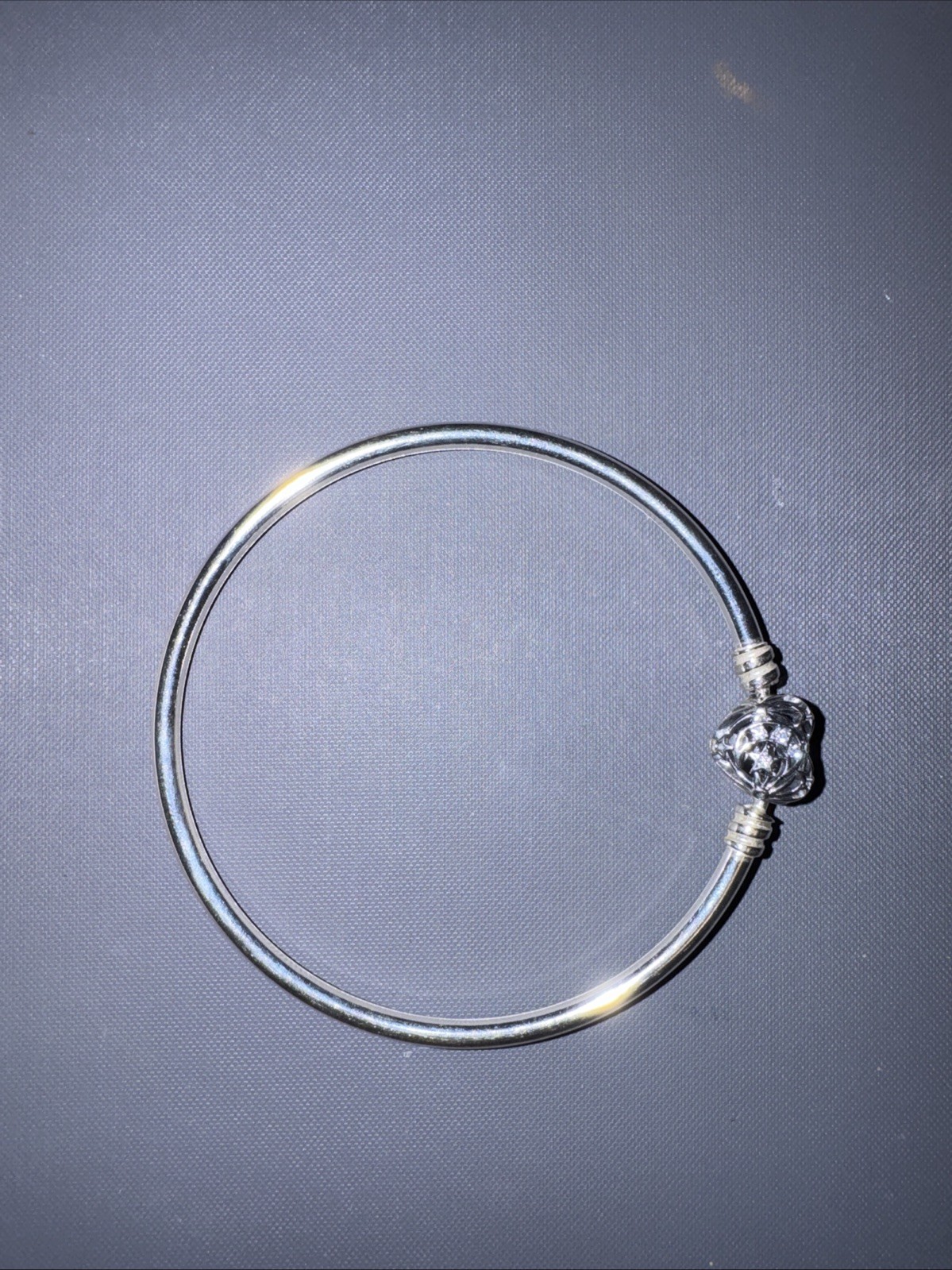 Pandora Celestial Heart Clasp Bangle Bracelet