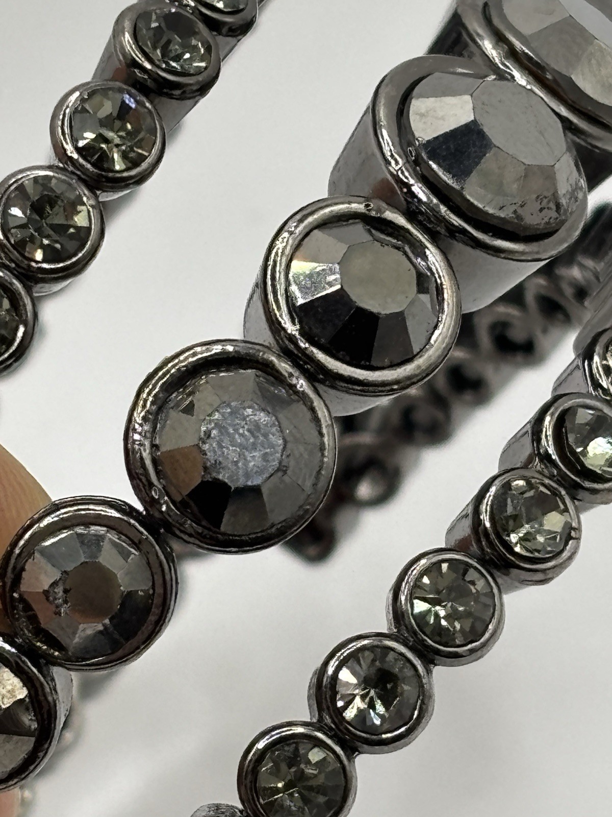 Silver Tone Wrap Coil Bangle Bracelet Gray Round Crystal Bezel Set 7.5in