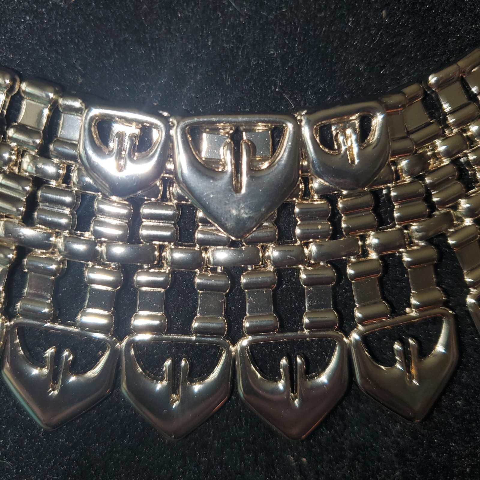 Stella & Dot Fatima Necklace. Discontinued and rare item. Excellent Condition.