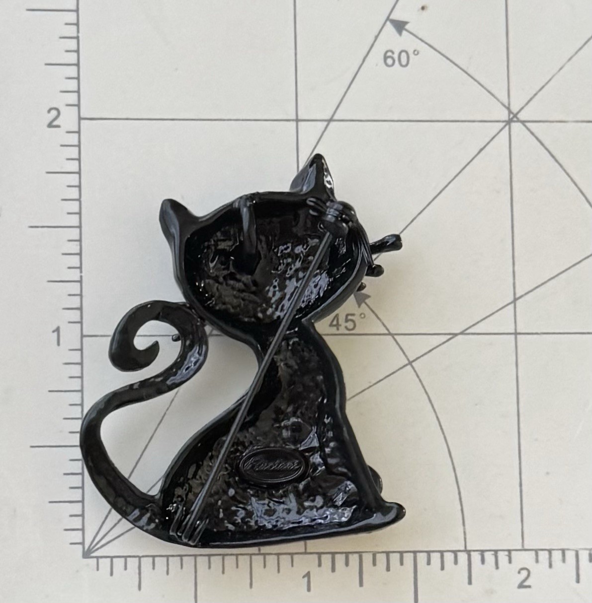 Black Cat Halloween brooch pendant / enamel on metal