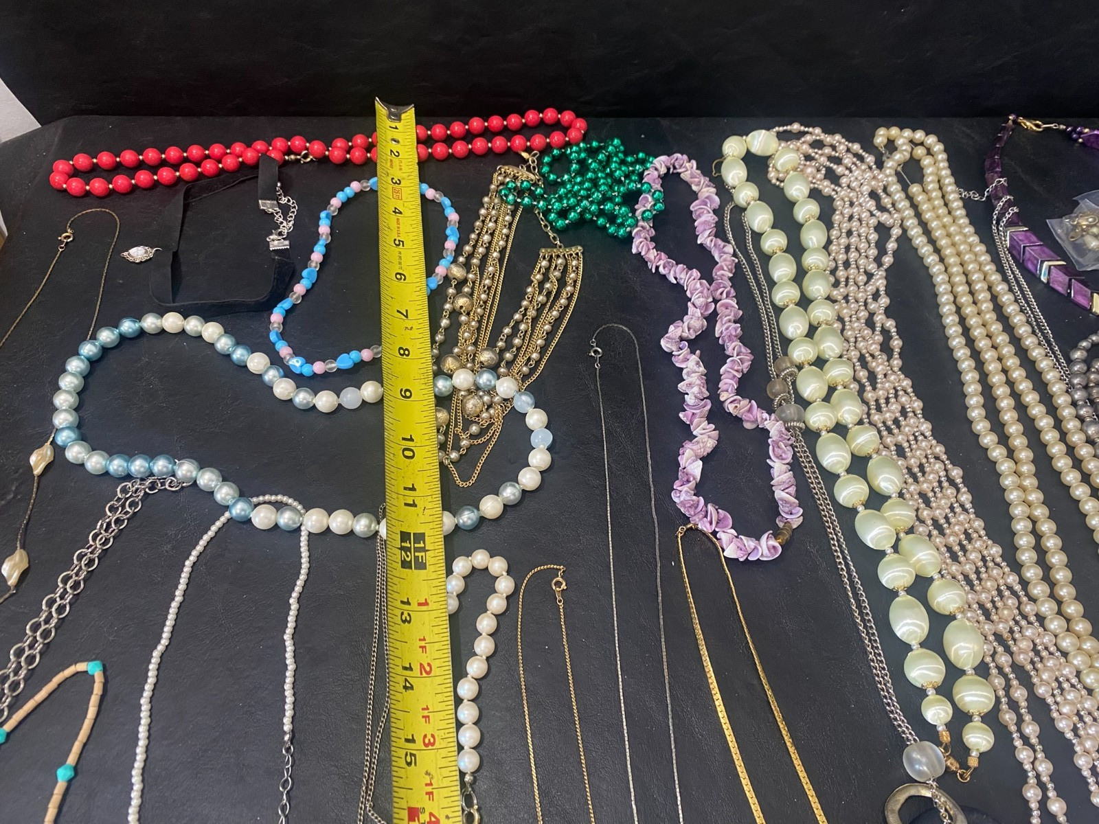 estate mix necklace jewelry lot 70+ units chain bead pendant etc.
