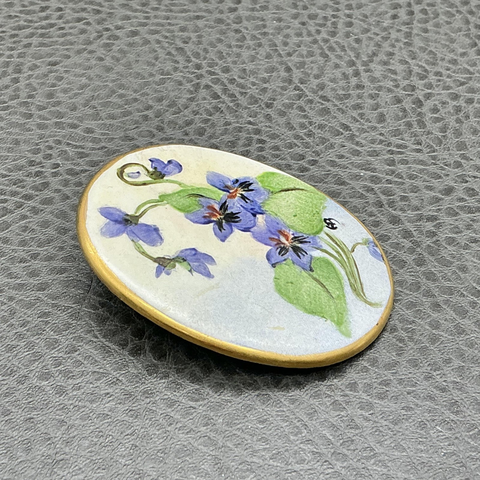 Porcelain Violet Flower Brooch Pin Hand Painted Oval Brass Tone Floral Jewelry