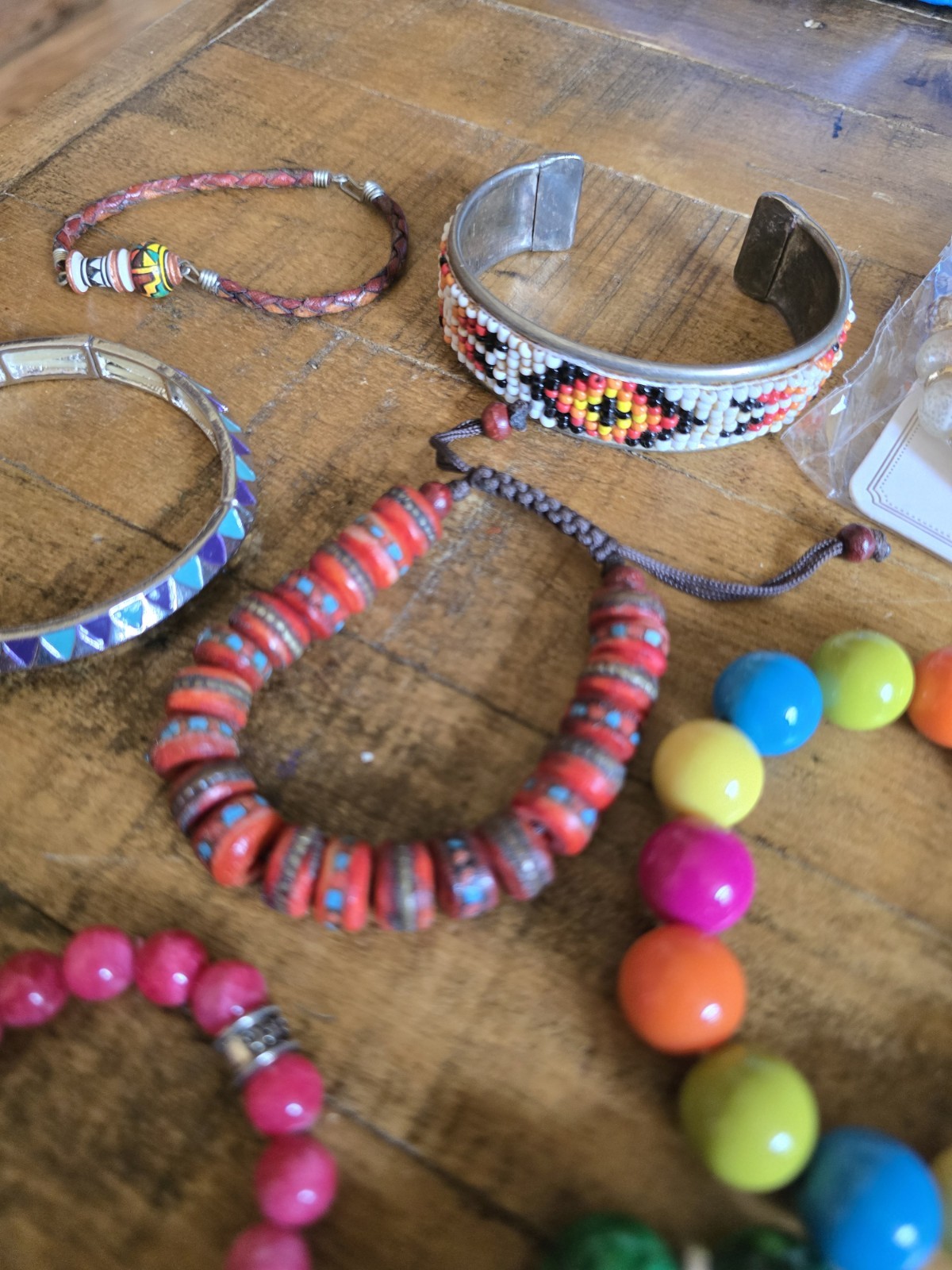 Lot of 27 Mixed Style Bacelets Beaded Stone Acrylic Glass Costume