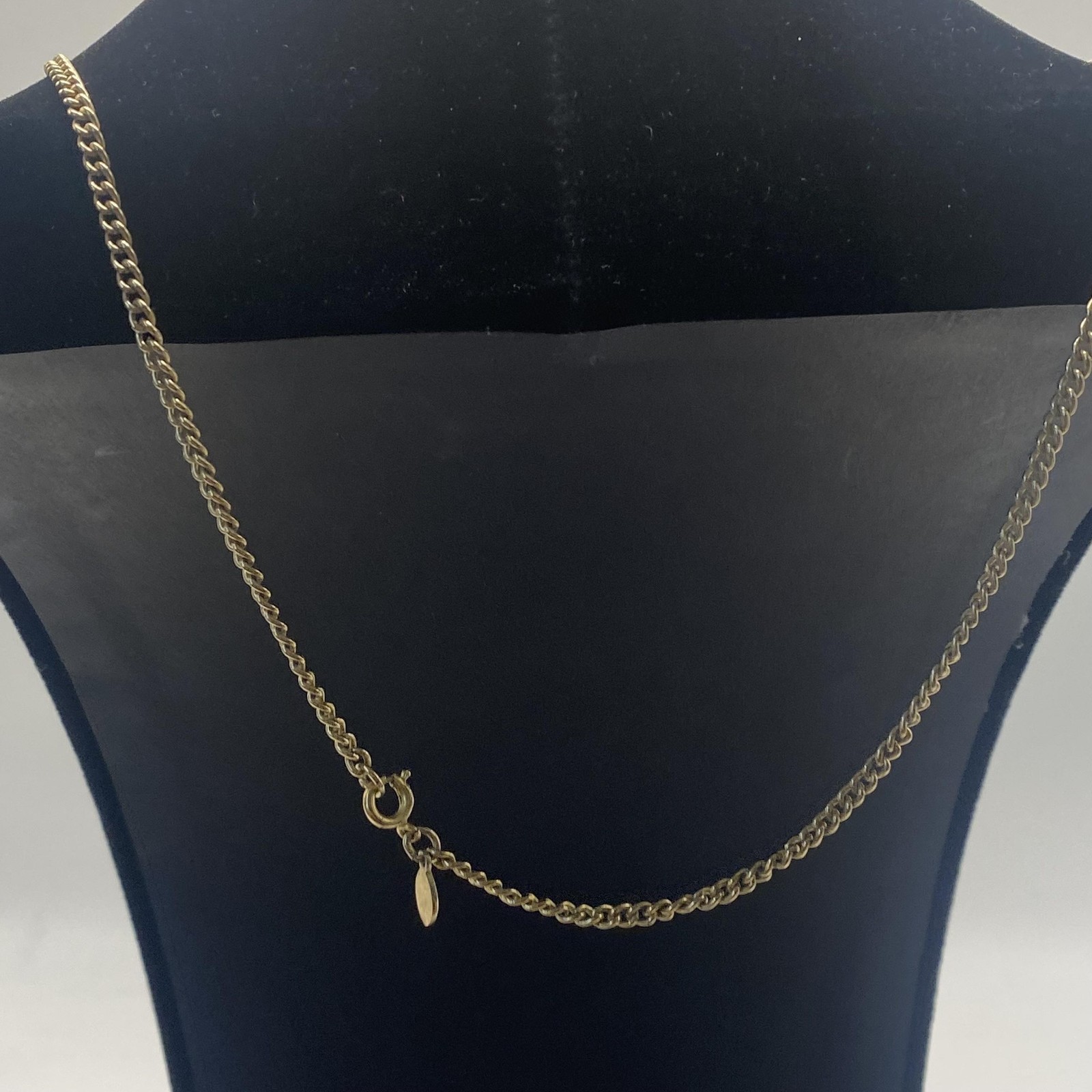 Avon Gold Tone Peach Shell Pendant Necklace 27 In Womens Sea Life Beach Jewelry